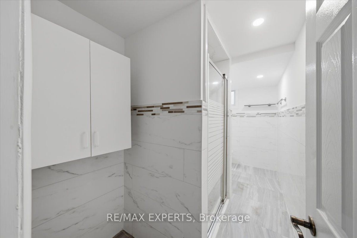 51 Clifton Avenue Lower Property Photo 17