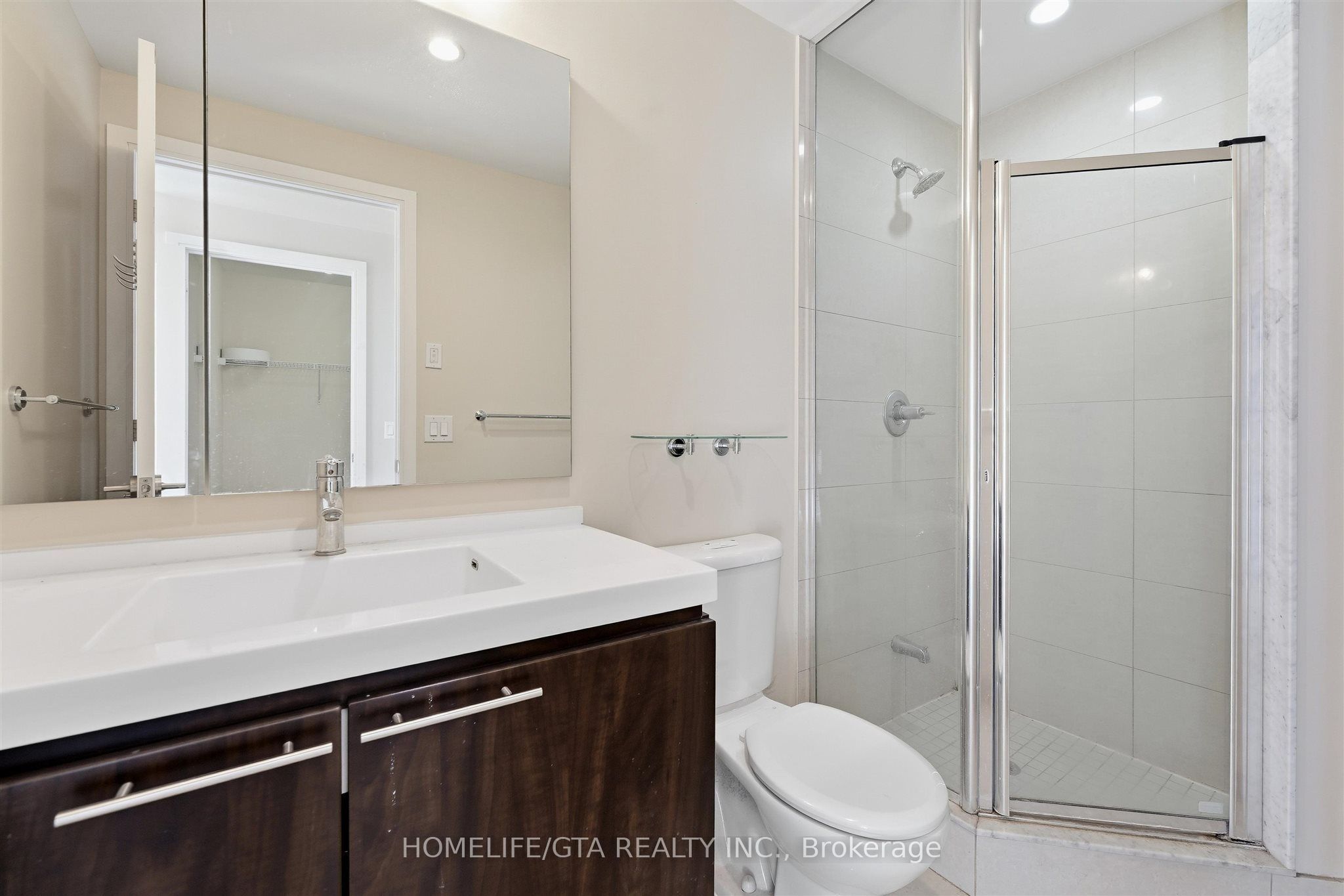 70 Roehampton Avenue 1914 Property Photo 15