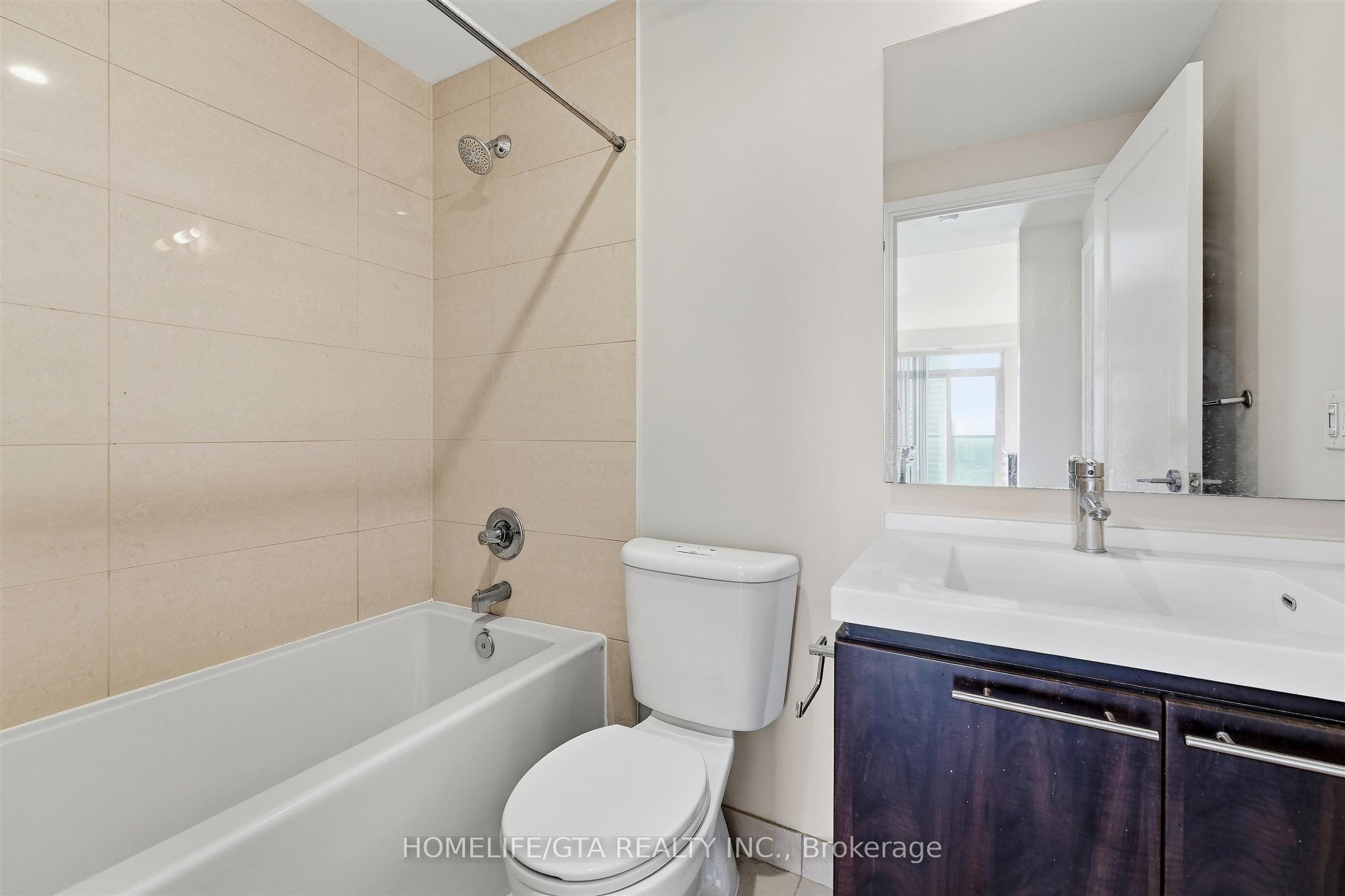 70 Roehampton Avenue 1914 Property Photo 18