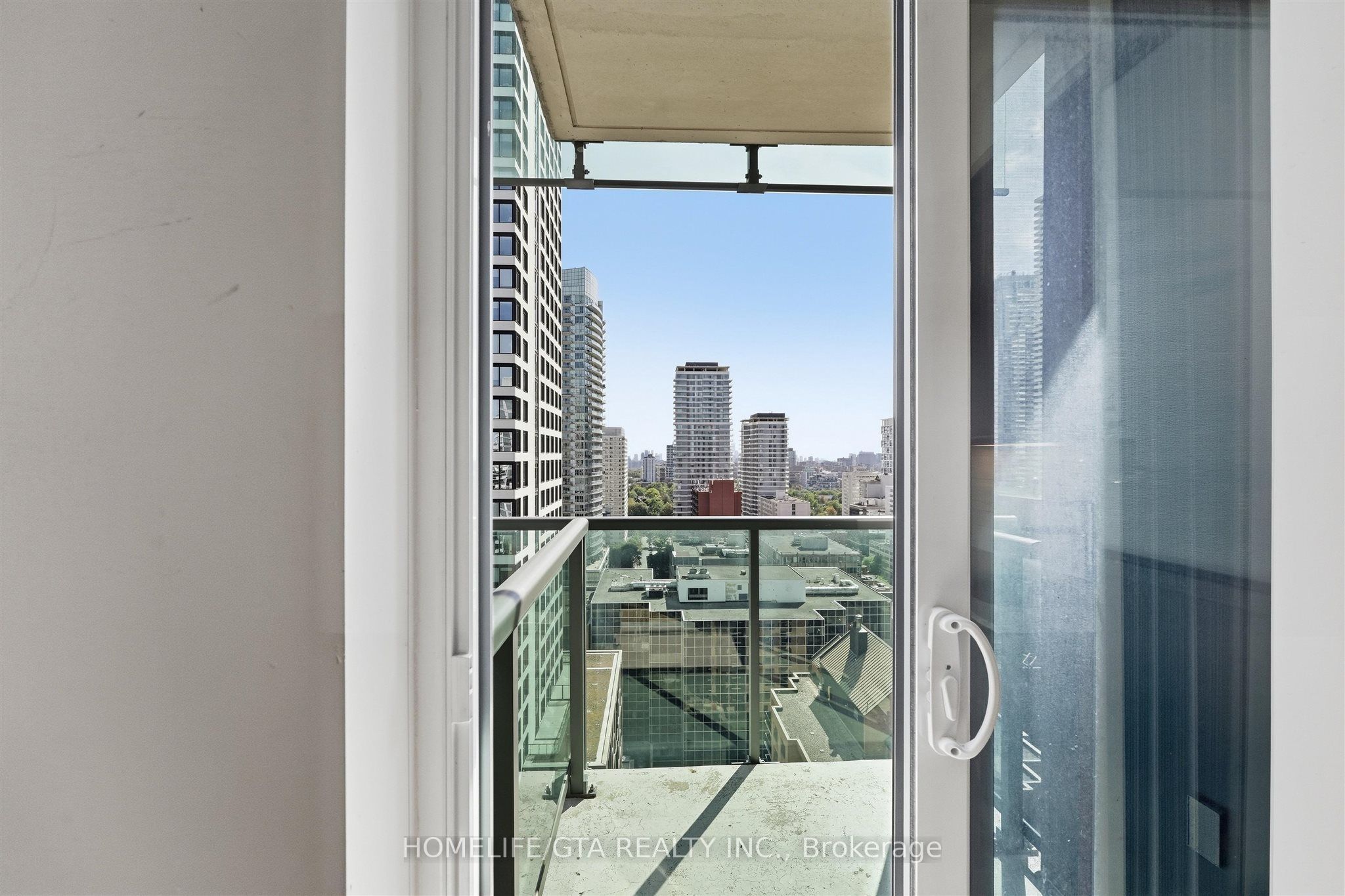 70 Roehampton Avenue 1914 Property Photo 24