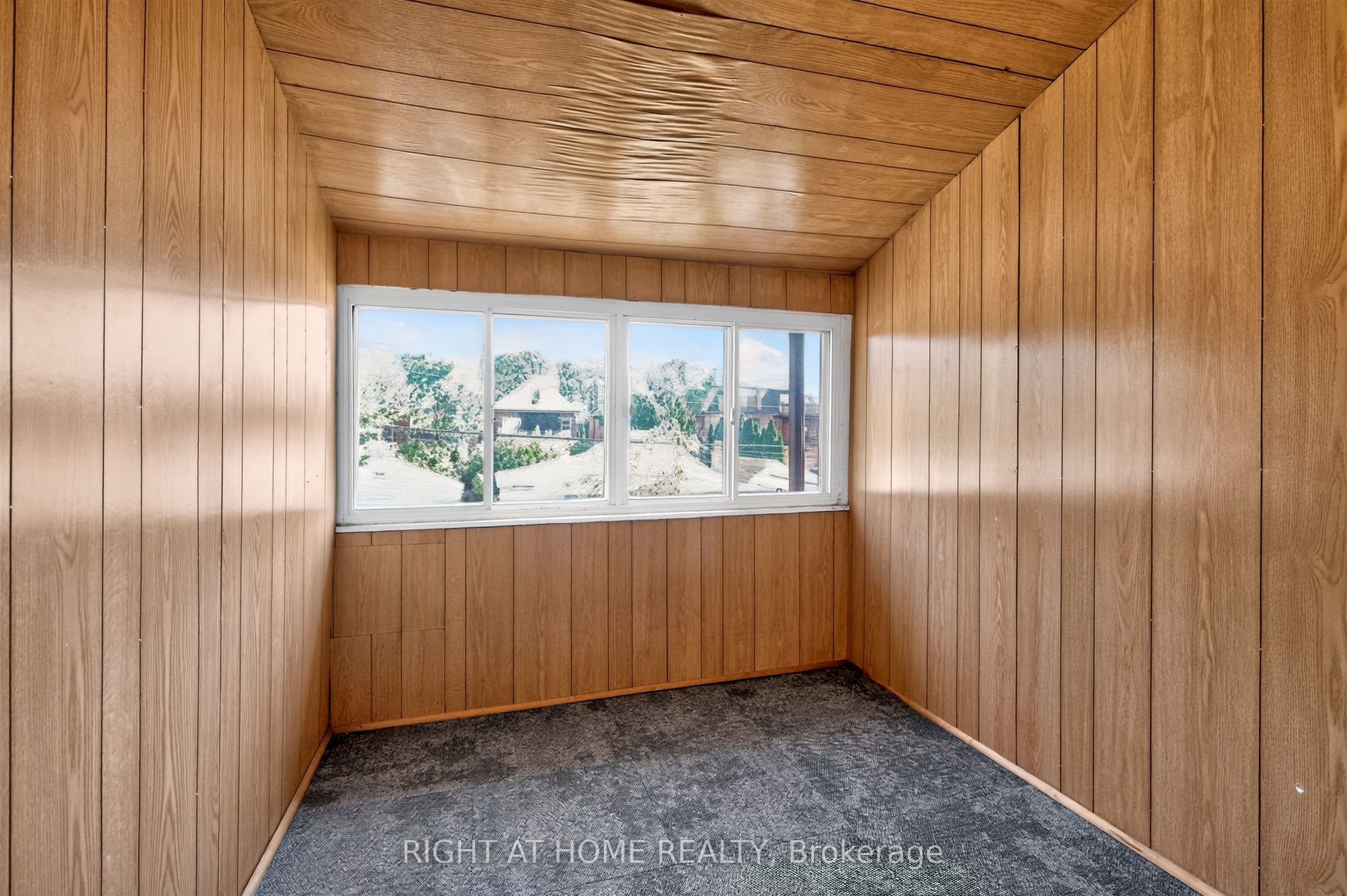 431 Lansdowne Avenue Property Photo 19