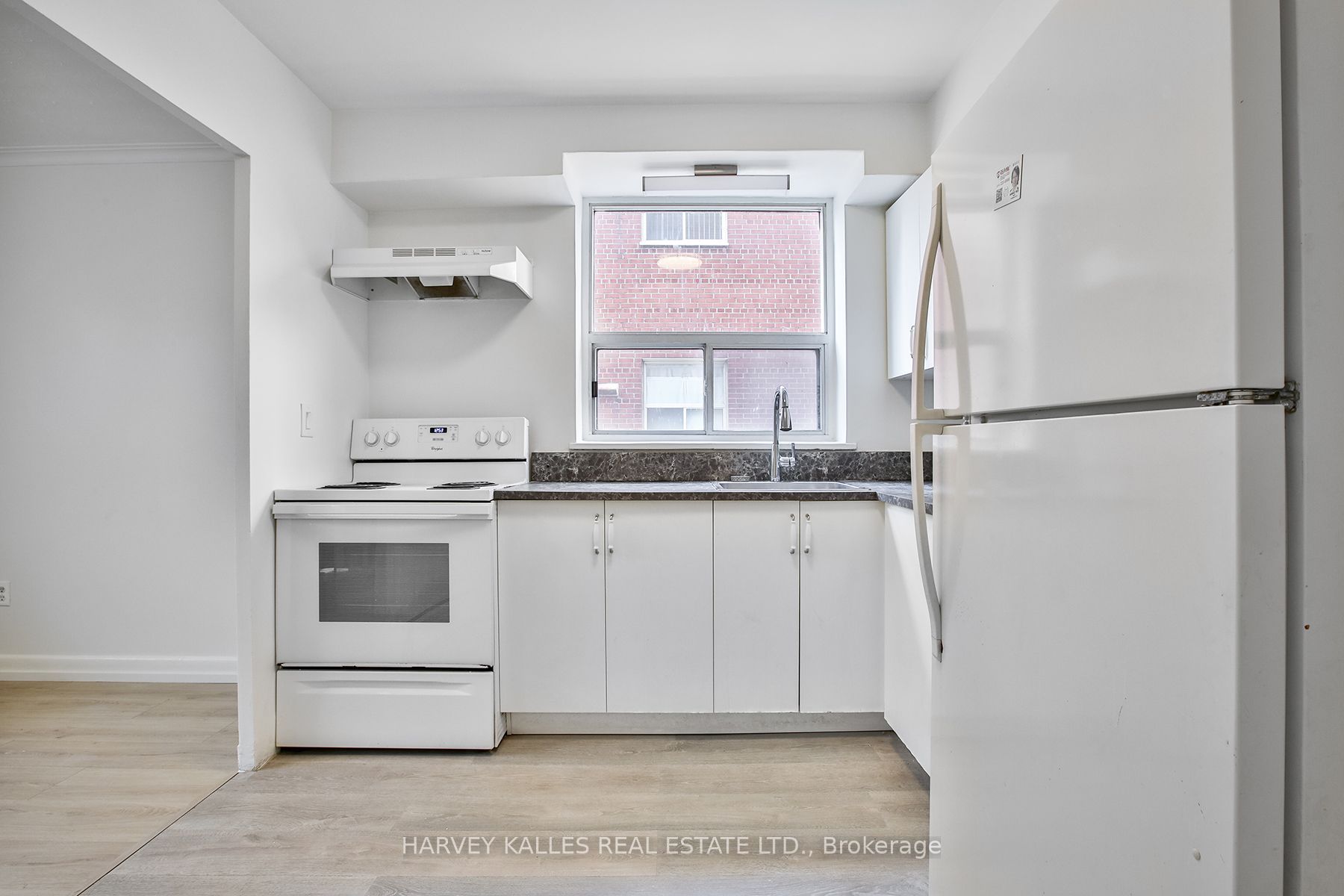 28 Fraserwood Avenue 2 Property Photo 9