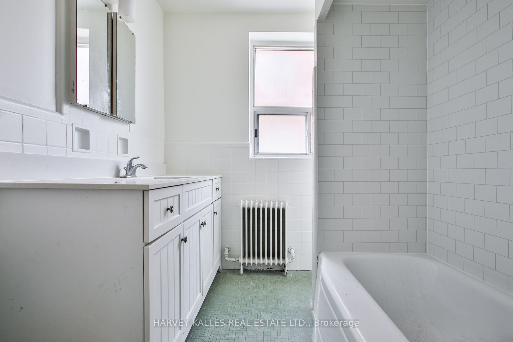 28 Fraserwood Avenue 2 Property Photo 29