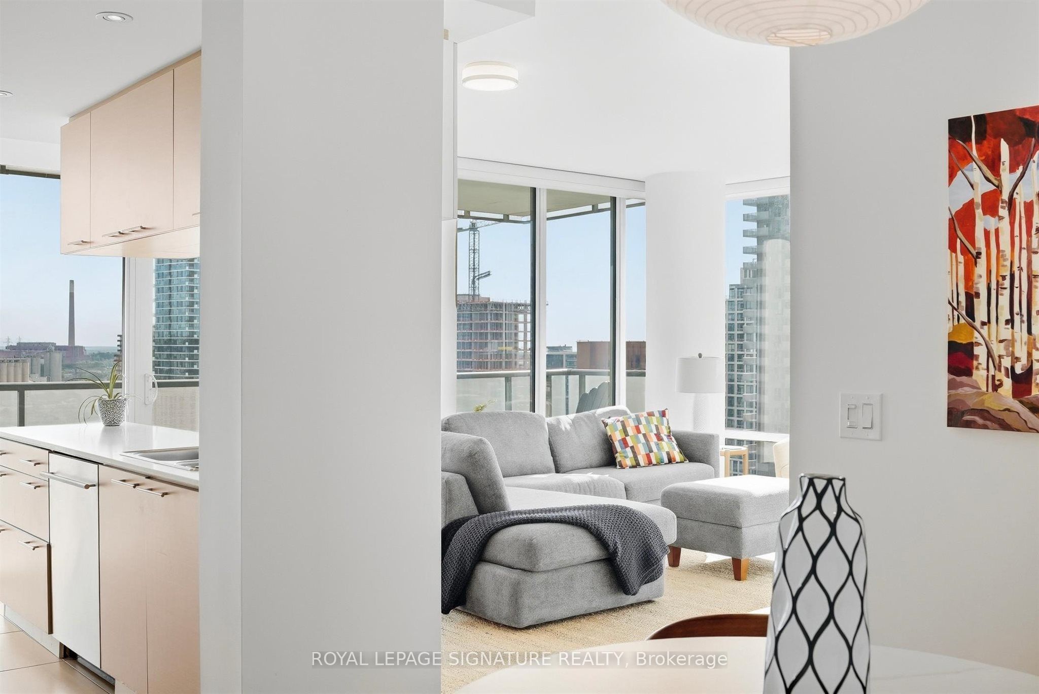 1 Market Street 1611 Property Photo 4