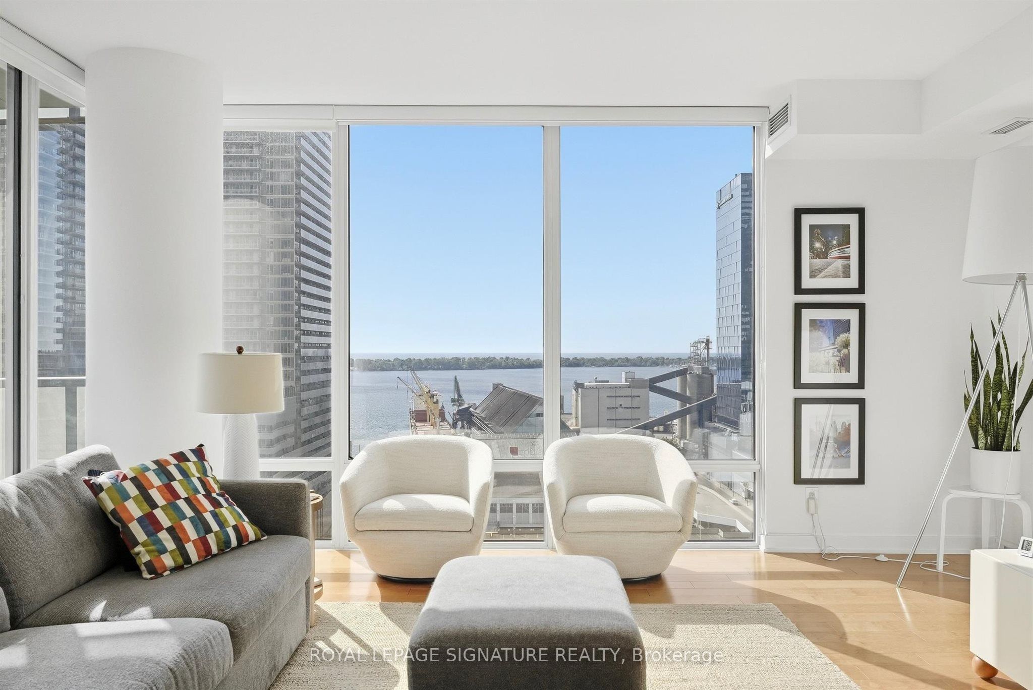 1 Market Street 1611 Property Photo 6