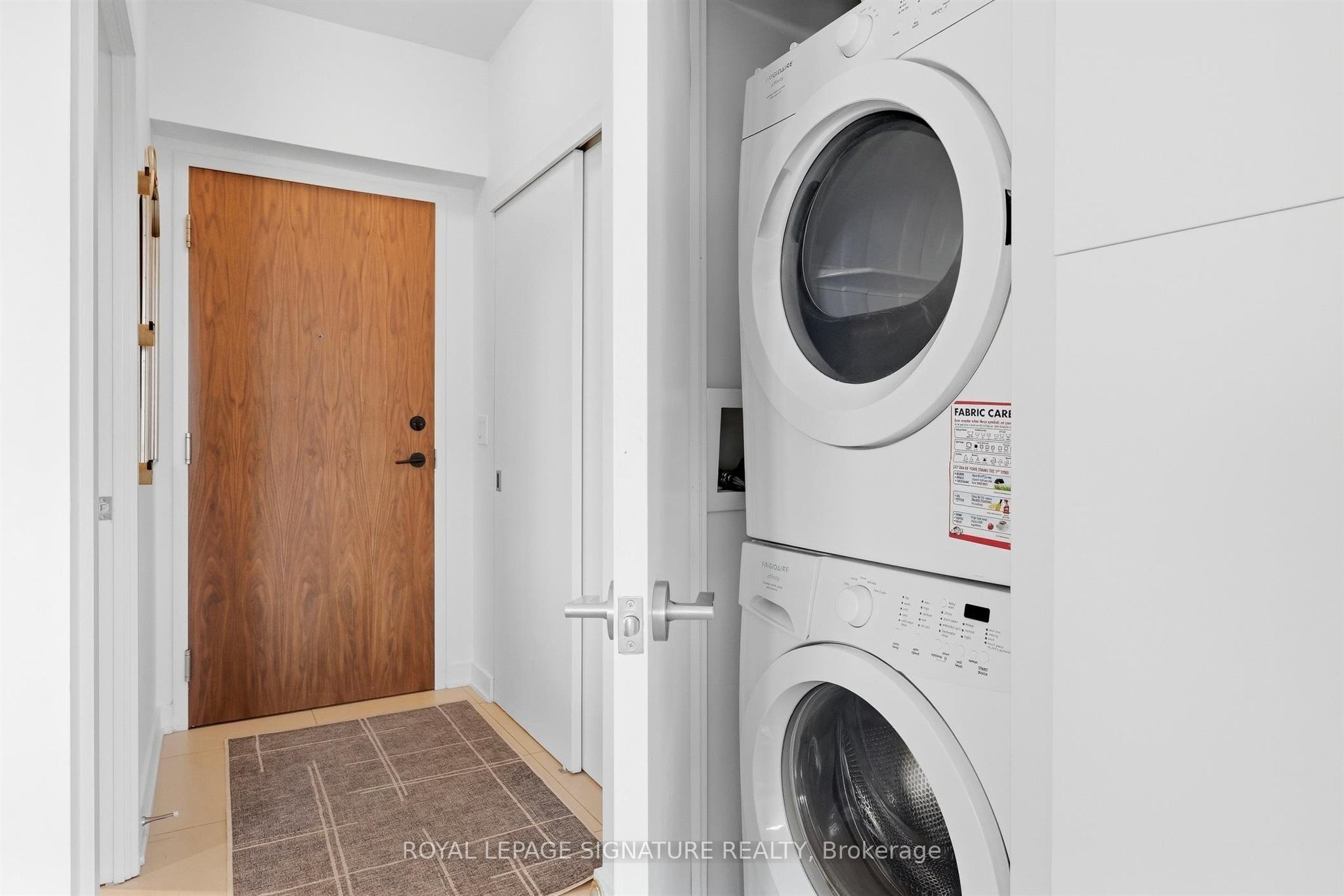 1 Market Street 1611 Property Photo 34