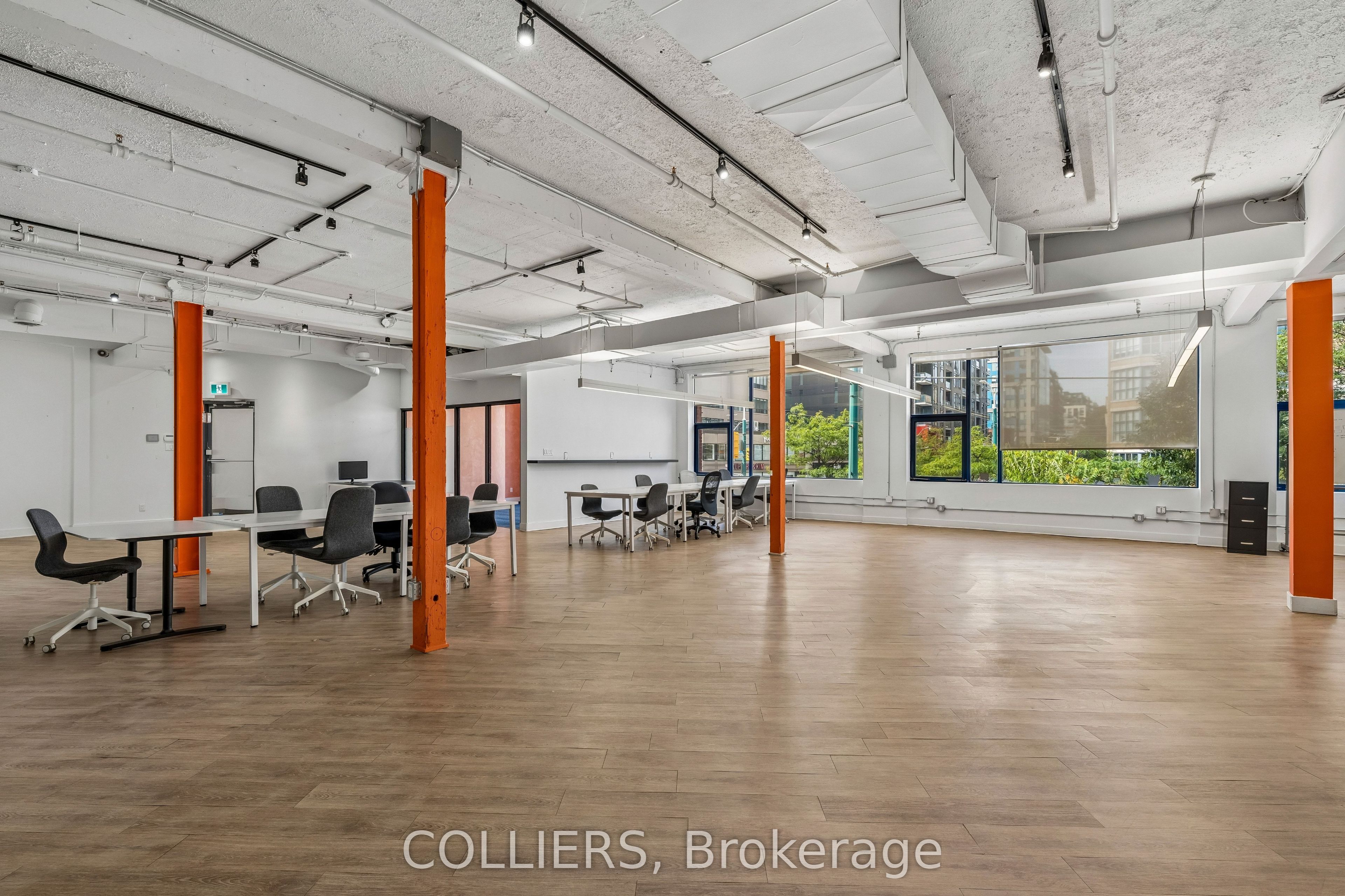 147 Spadina Avenue 201 & 205 Property Photo 3