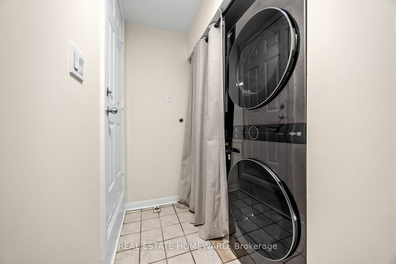 23 Sudbury Street 2306 Property Photo 26