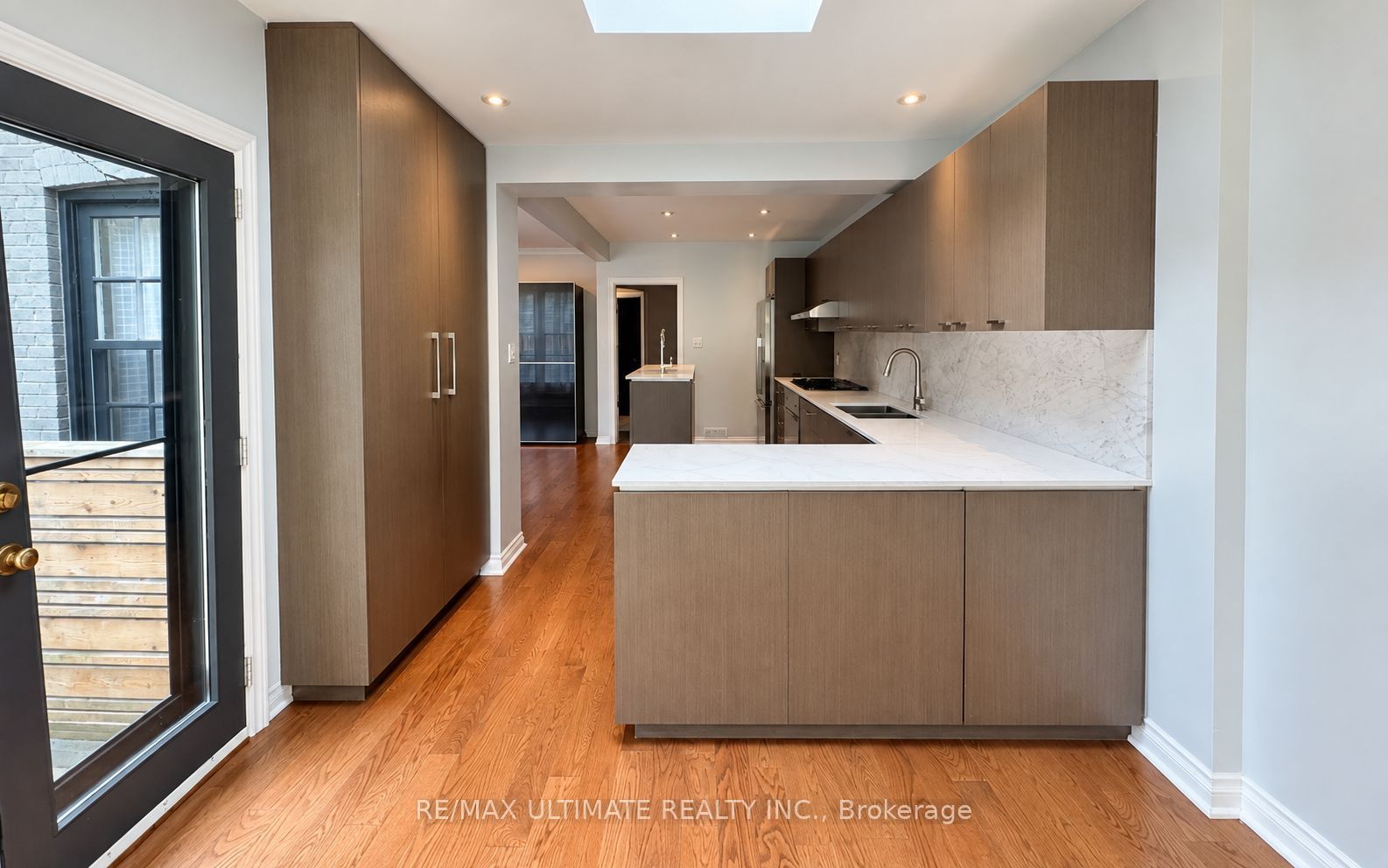 10 Noel Avenue Property Photo 6