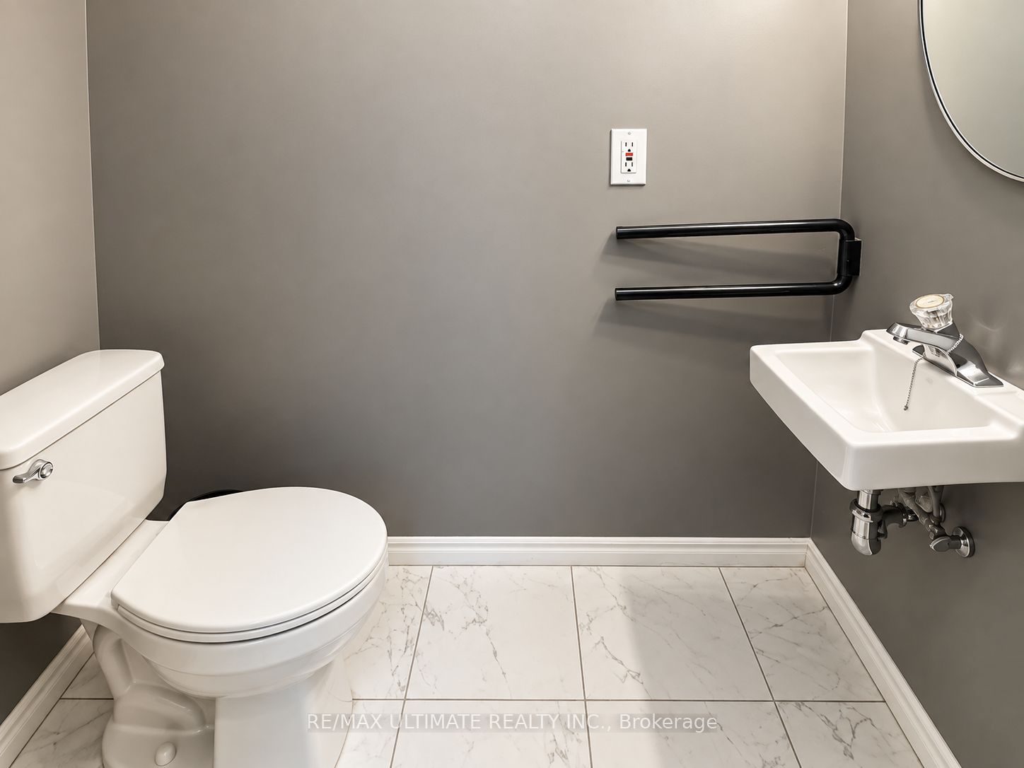10 Noel Avenue Property Photo 27