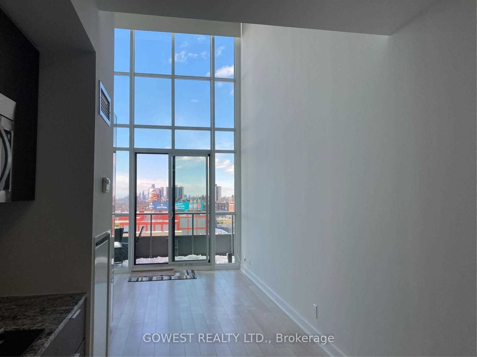 5 Hanna Avenue 743 Property Photo 6