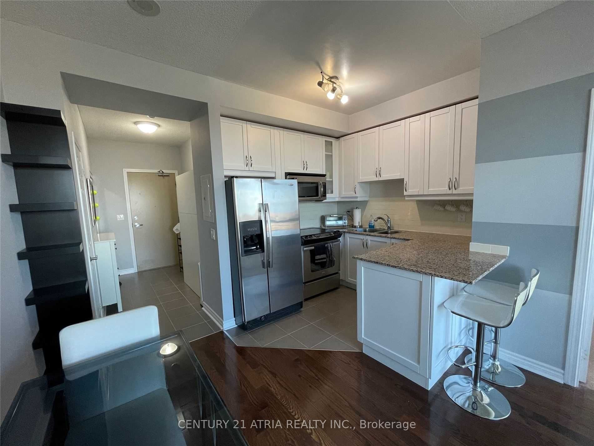 18 Holmes Avenue 1412 Property Photo 2
