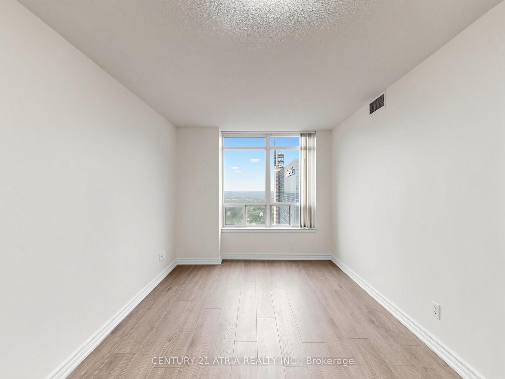 8 Hillcrest Avenue 2703 Property Photo 12