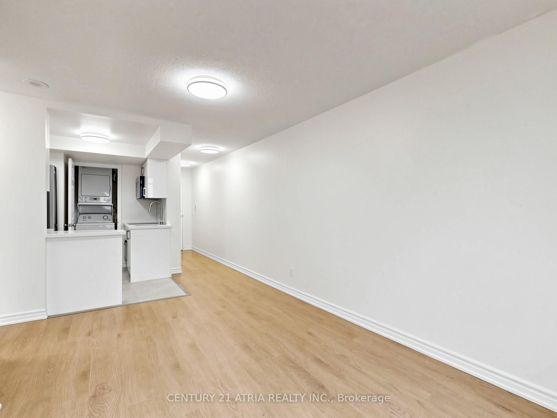 8 Hillcrest Avenue 2703 Property Photo 15