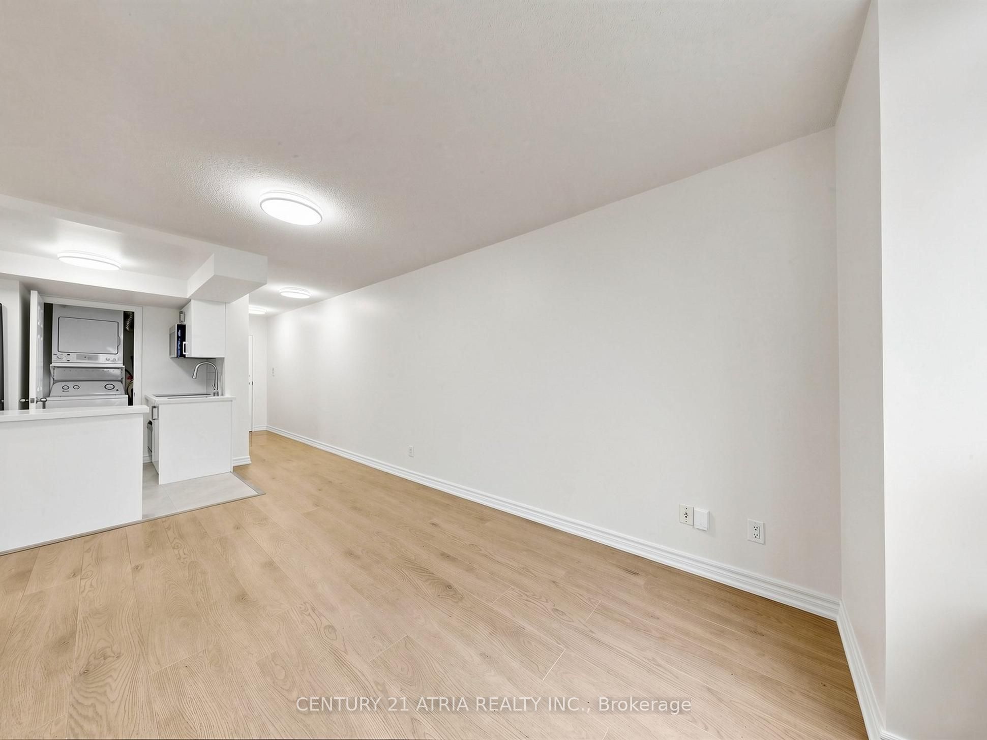 8 Hillcrest Avenue 2703 Property Photo 32