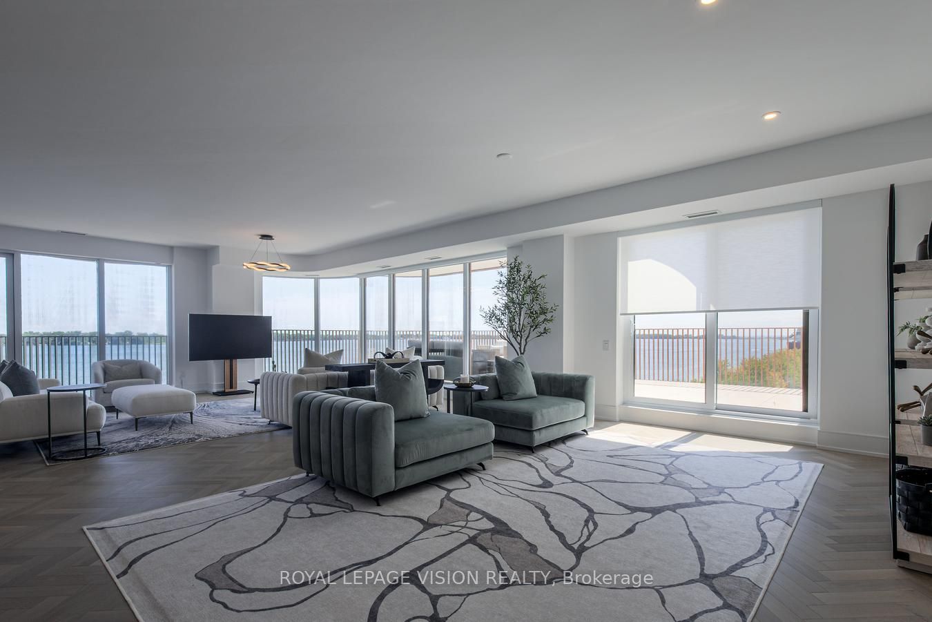 155 Merchants' Wharf 512 Property Photo 8