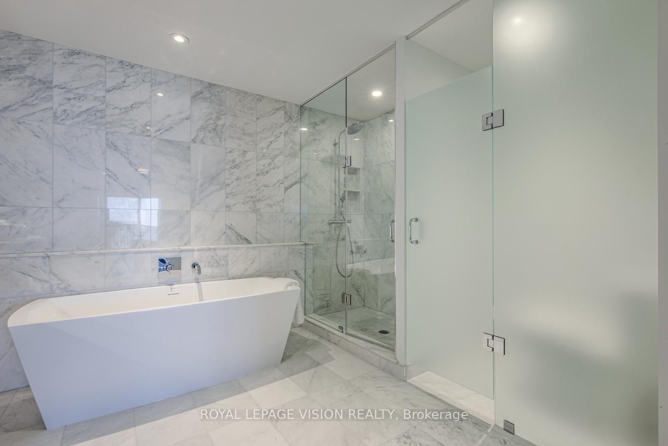 155 Merchants' Wharf 512 Property Photo 25
