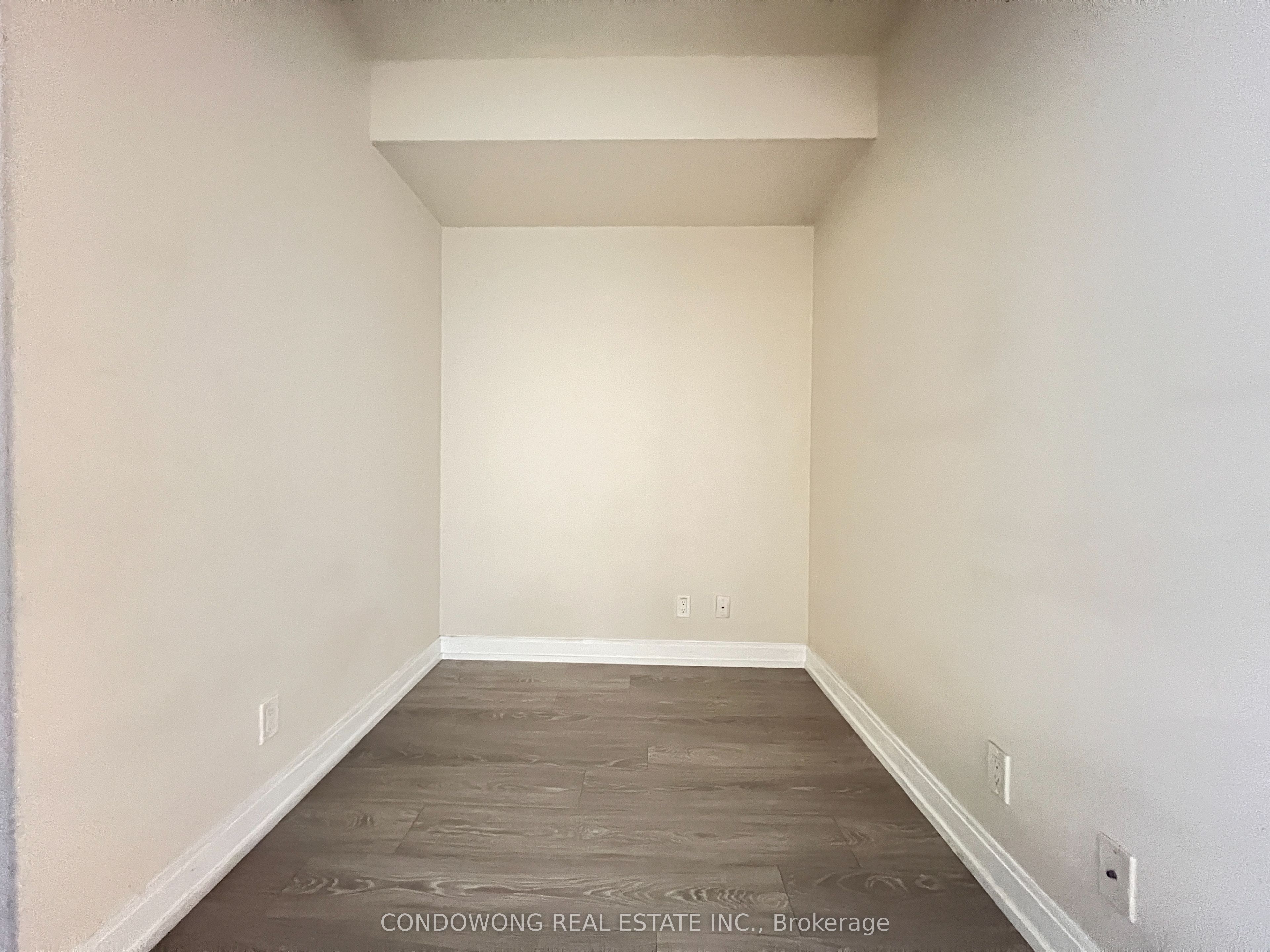 181 Dundas Street E 4101 Property Photo 7