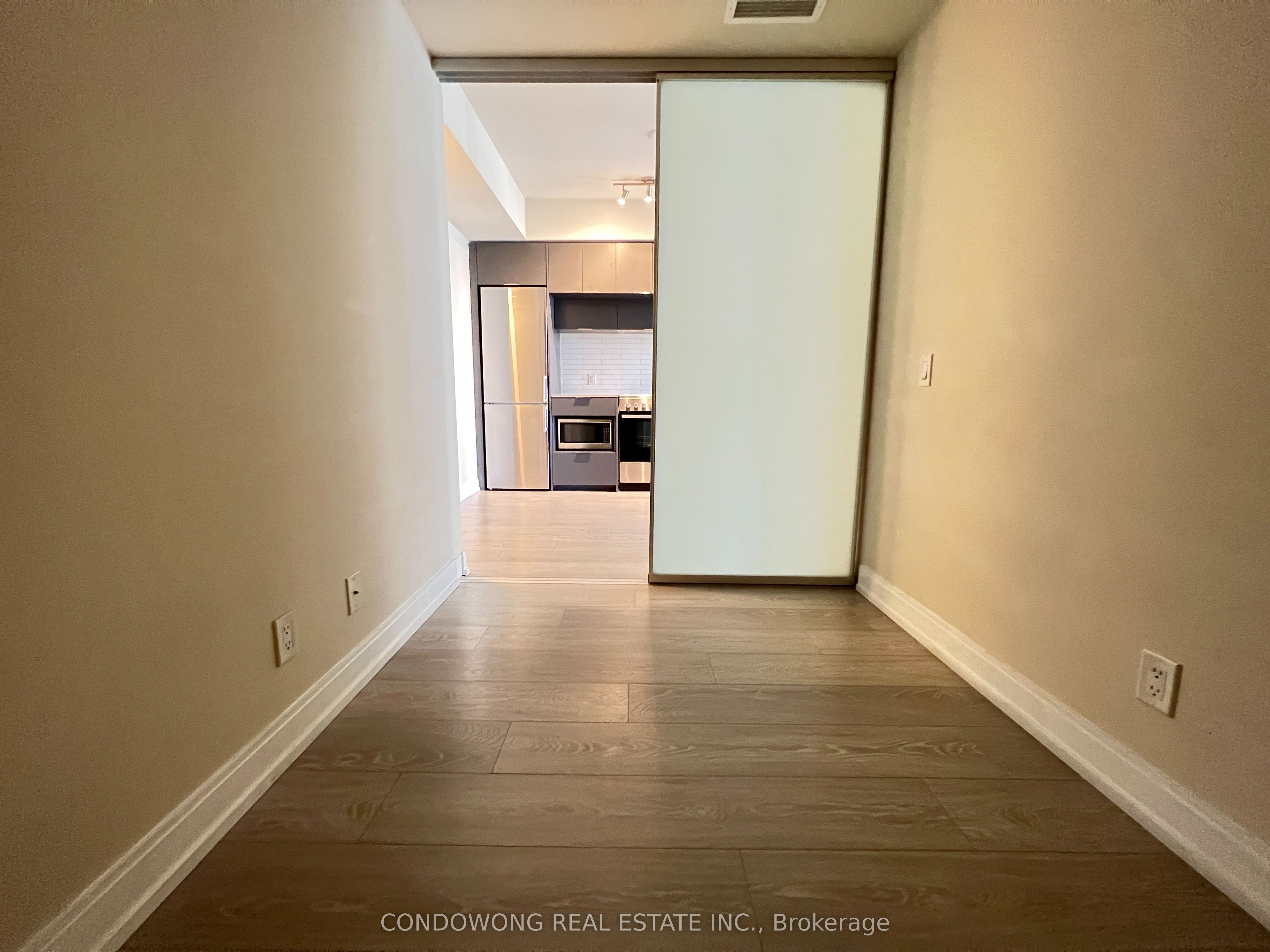 181 Dundas Street E 4101 Property Photo 8