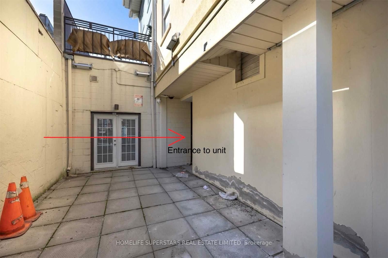 38 Kensington Place 206 Property Photo 3