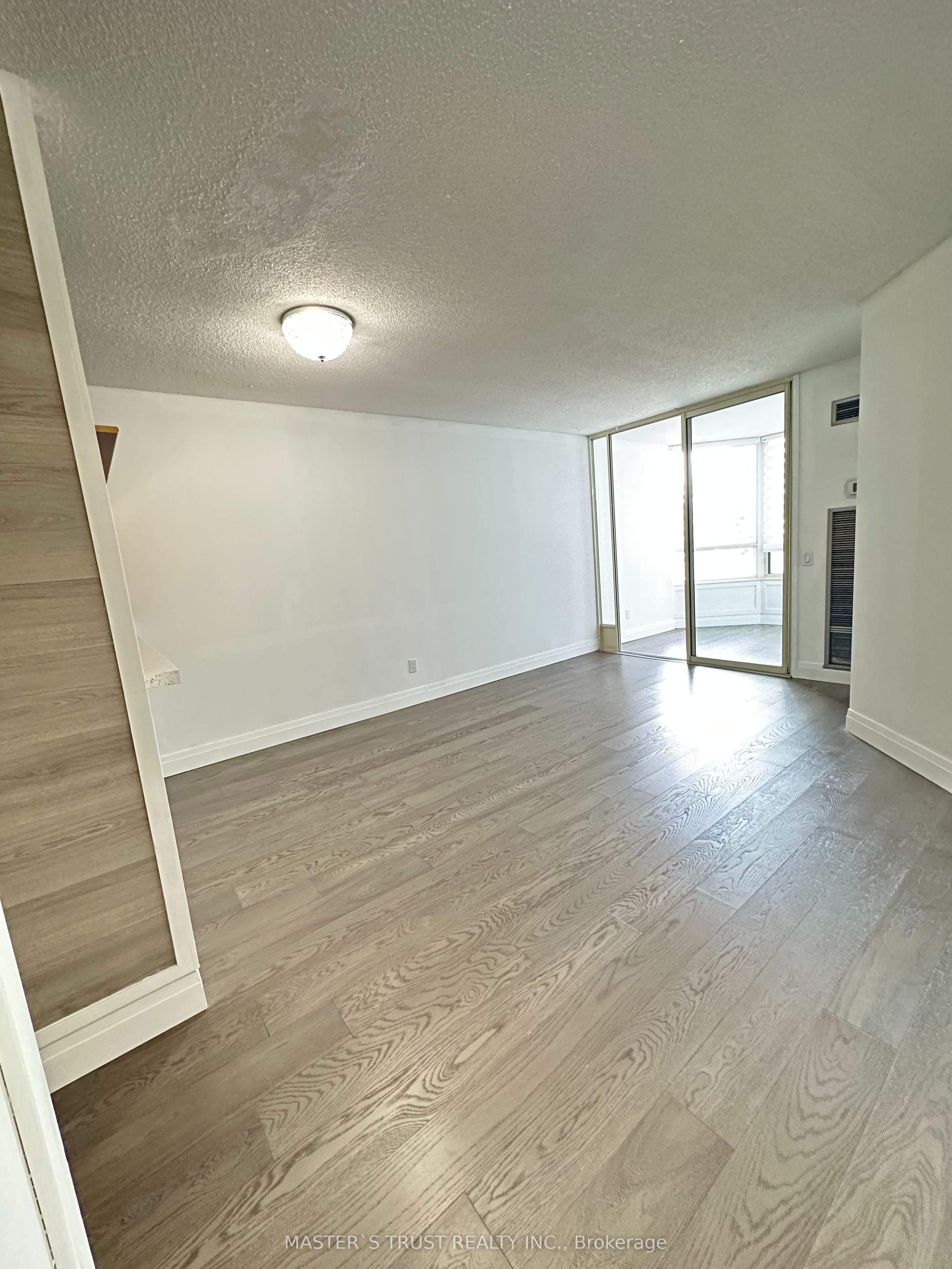 7 Bishop Avenue 306 Property Photo 18