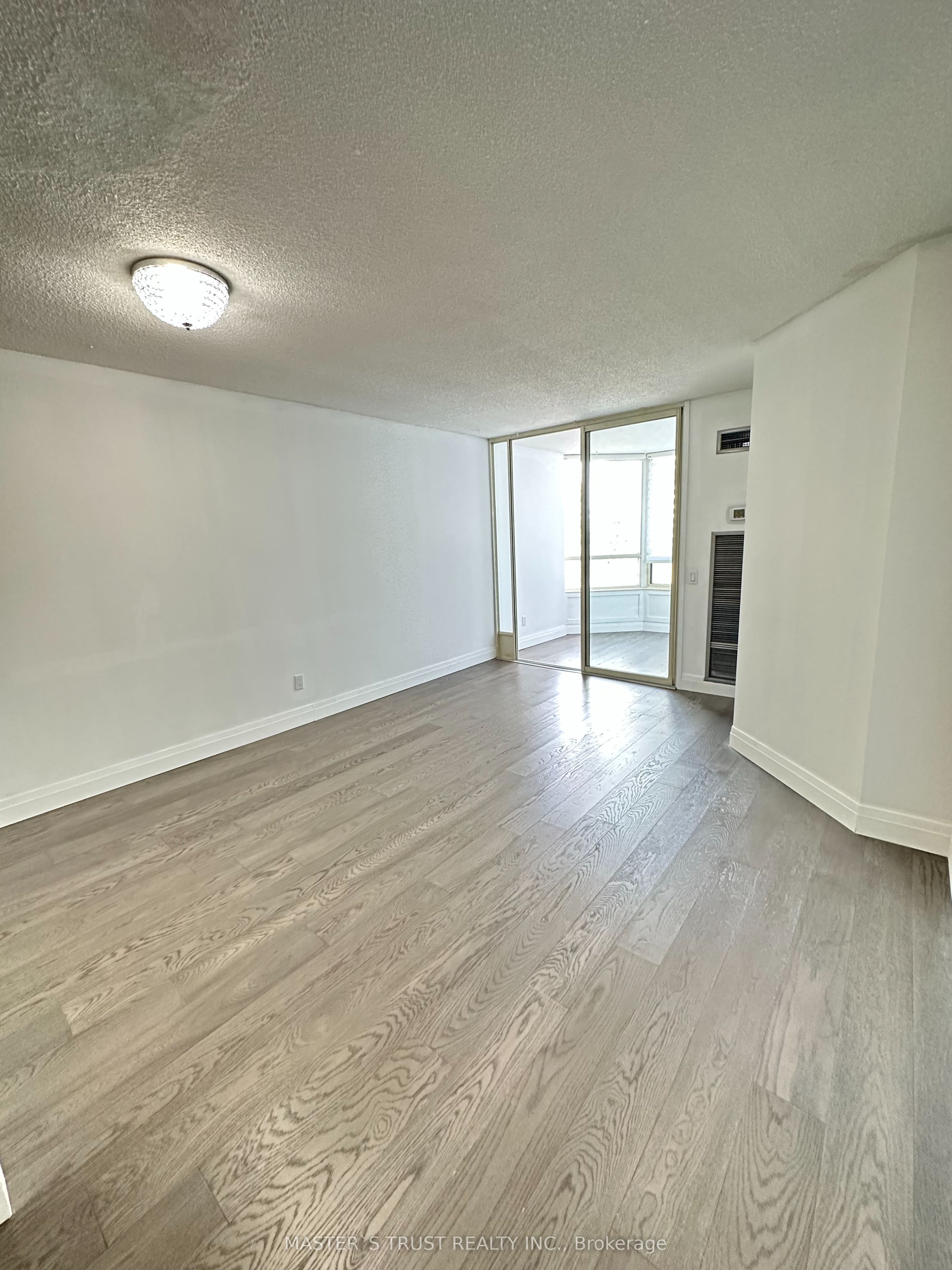 7 Bishop Avenue 306 Property Photo 19