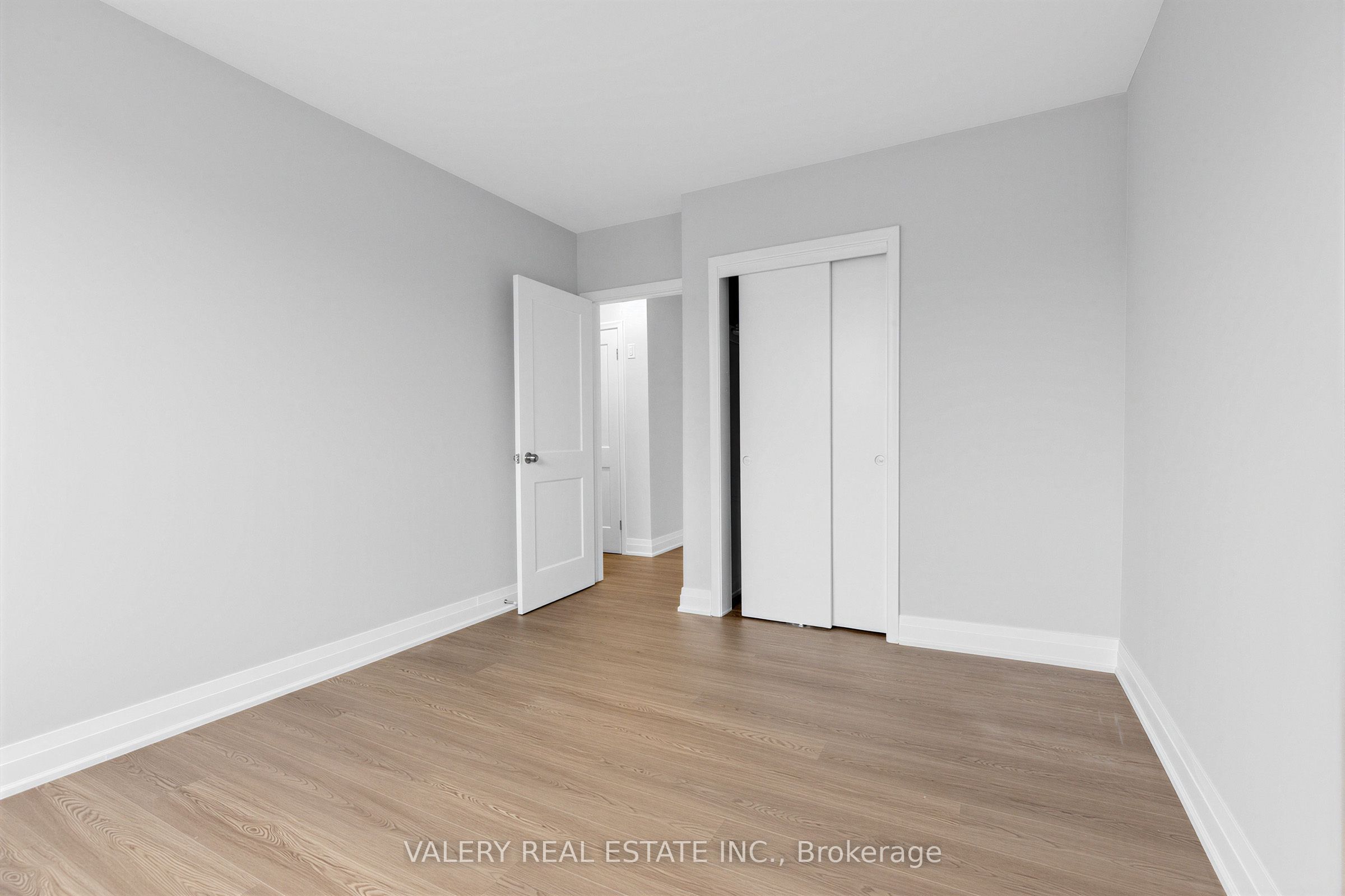 12 Westgate Boulevard 5 Property Photo 10