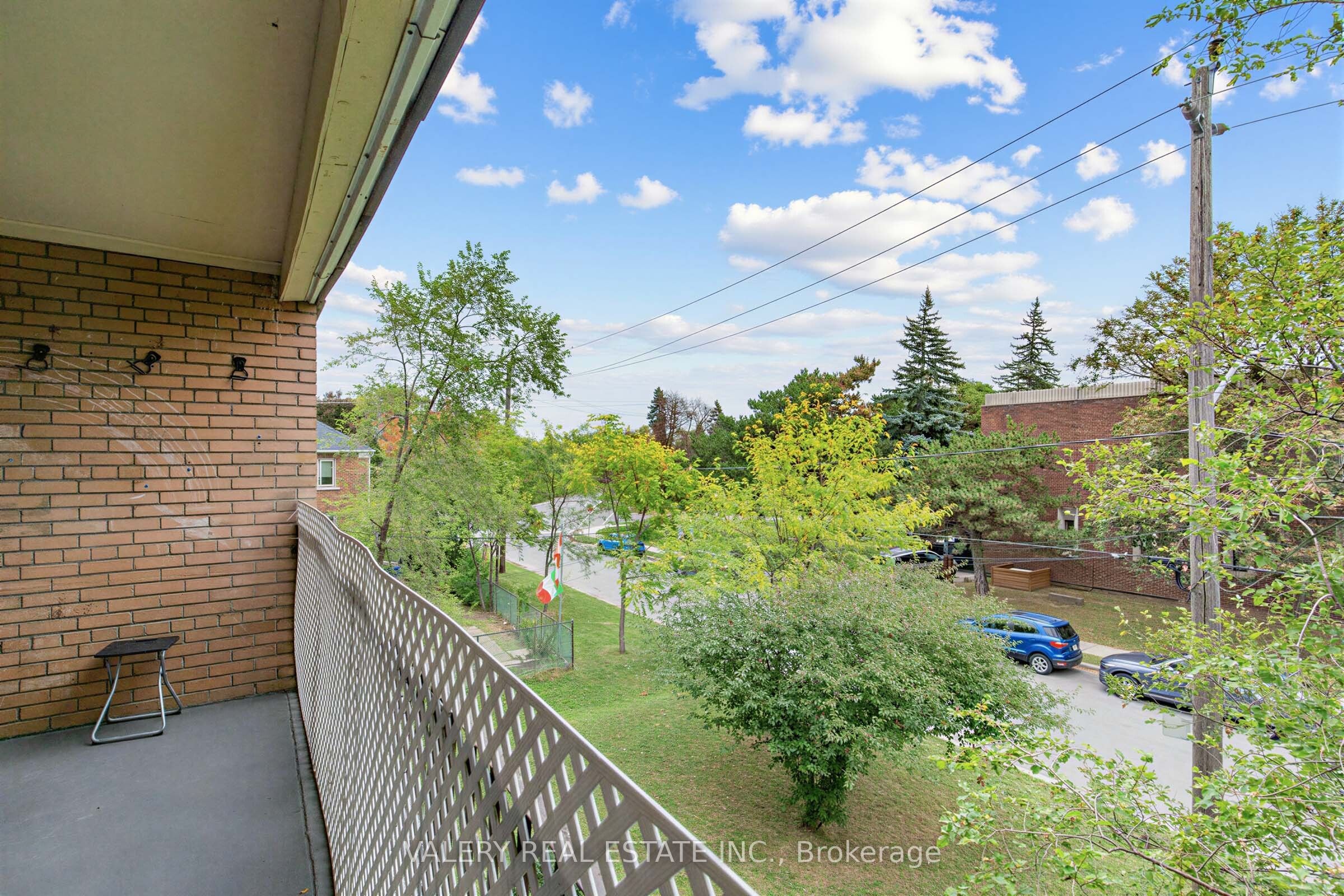 12 Westgate Boulevard 5 Property Photo 13