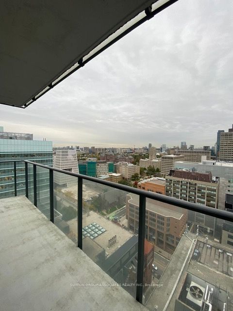 770 Bay Street 2411 Property Photo 7