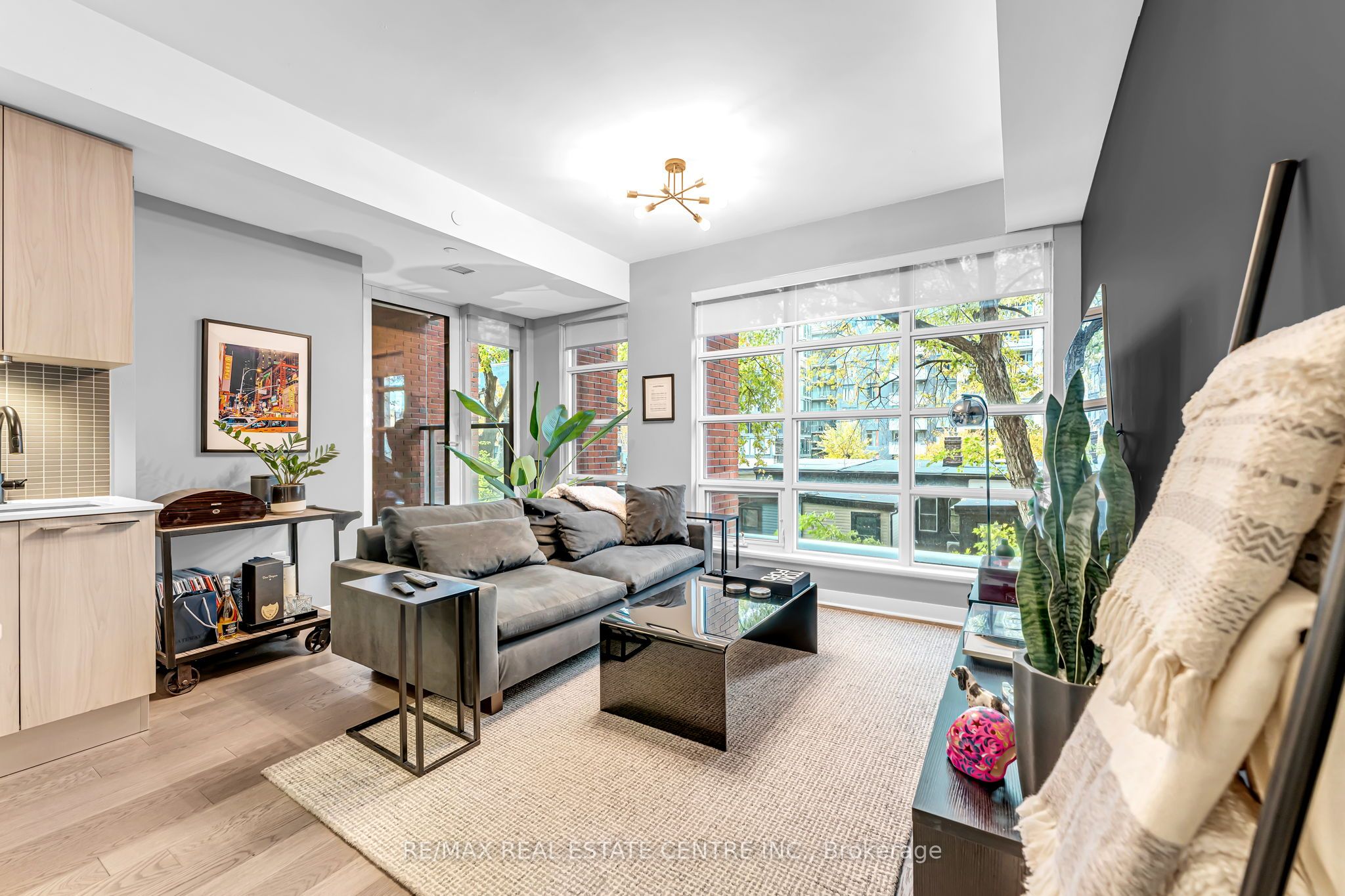 501 Adelaide Street W 306 Property Photo 1