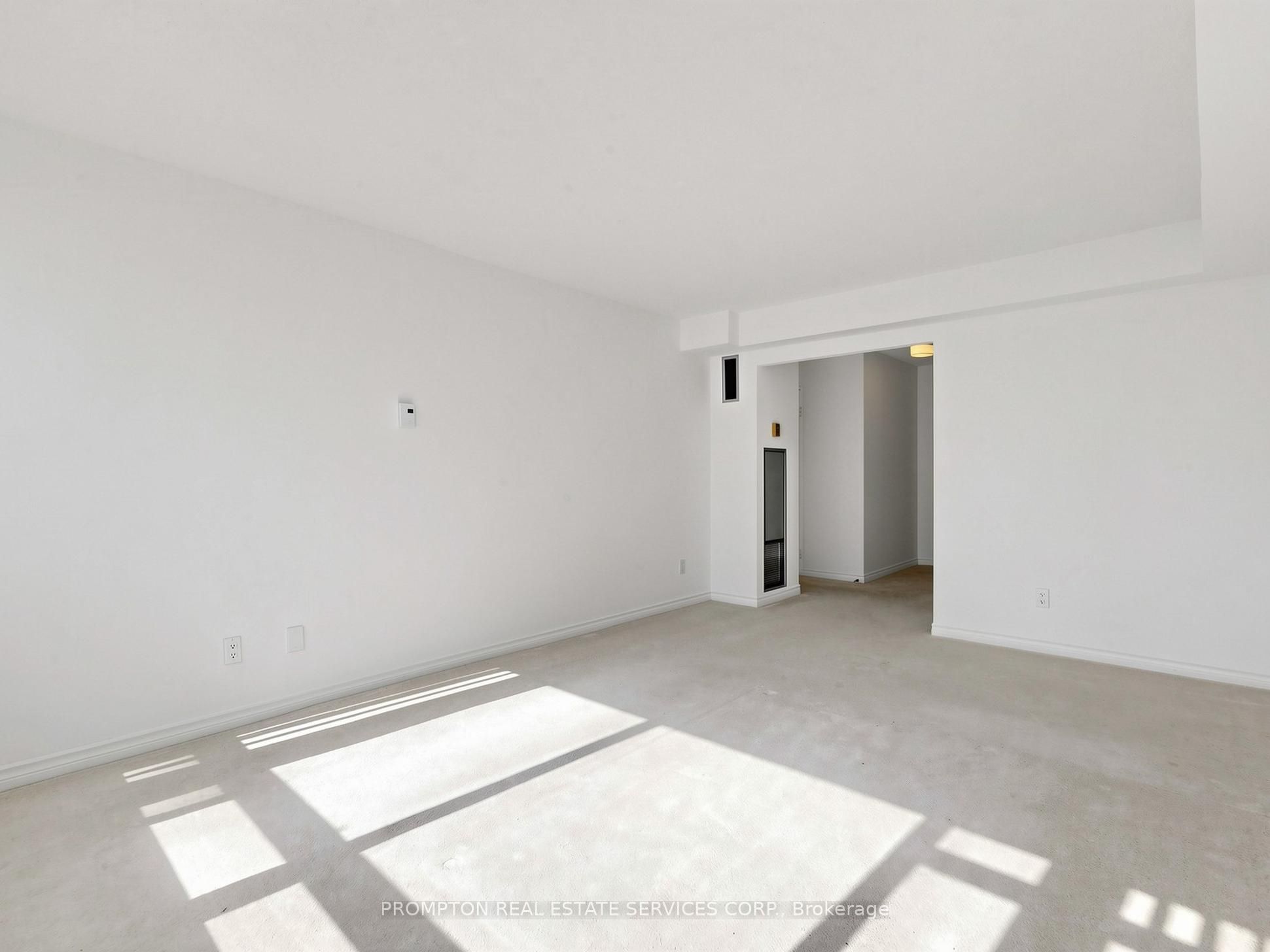 30 Greenfield Avenue 1211 Property Photo 18