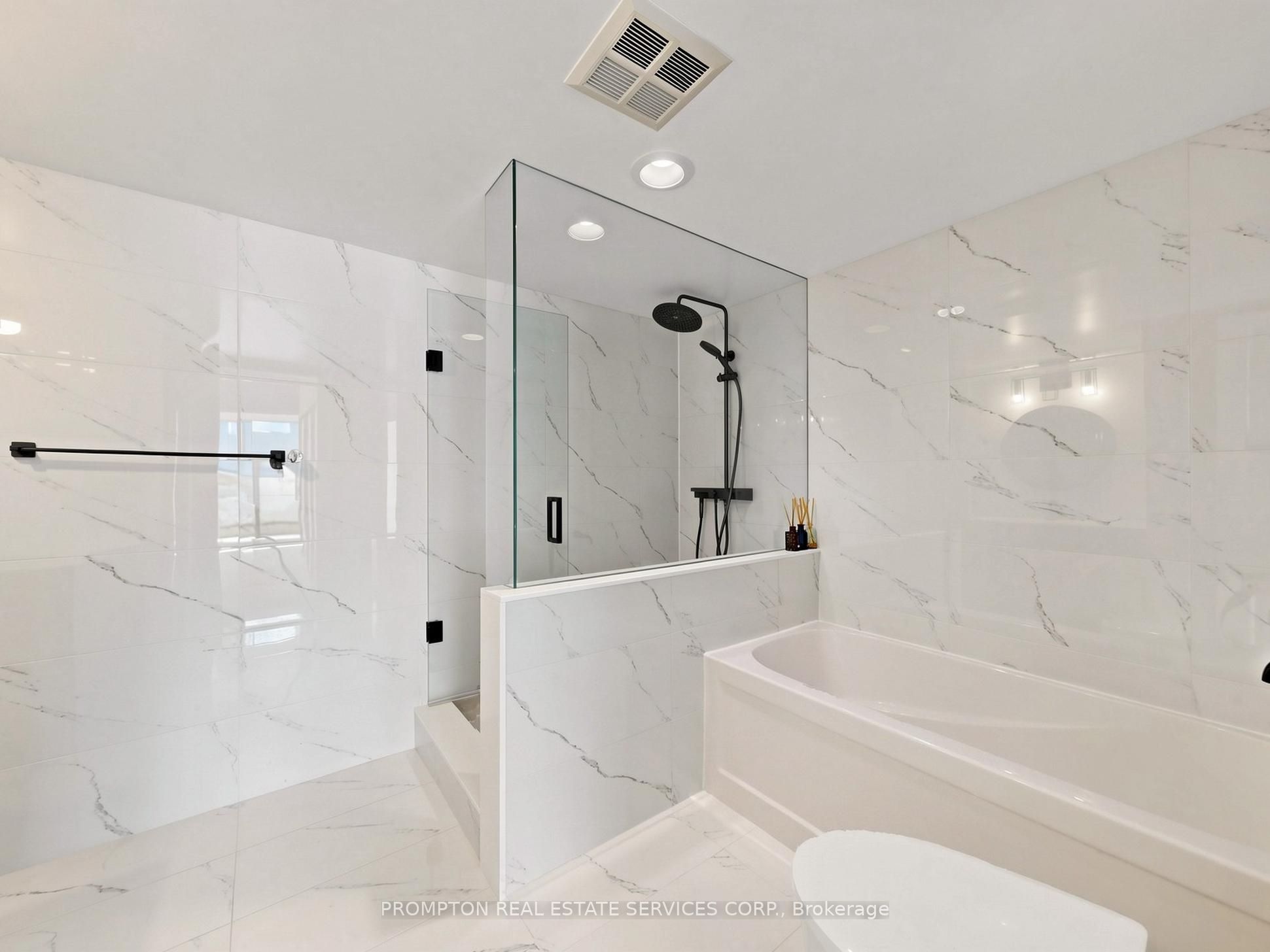 30 Greenfield Avenue 1211 Property Photo 23