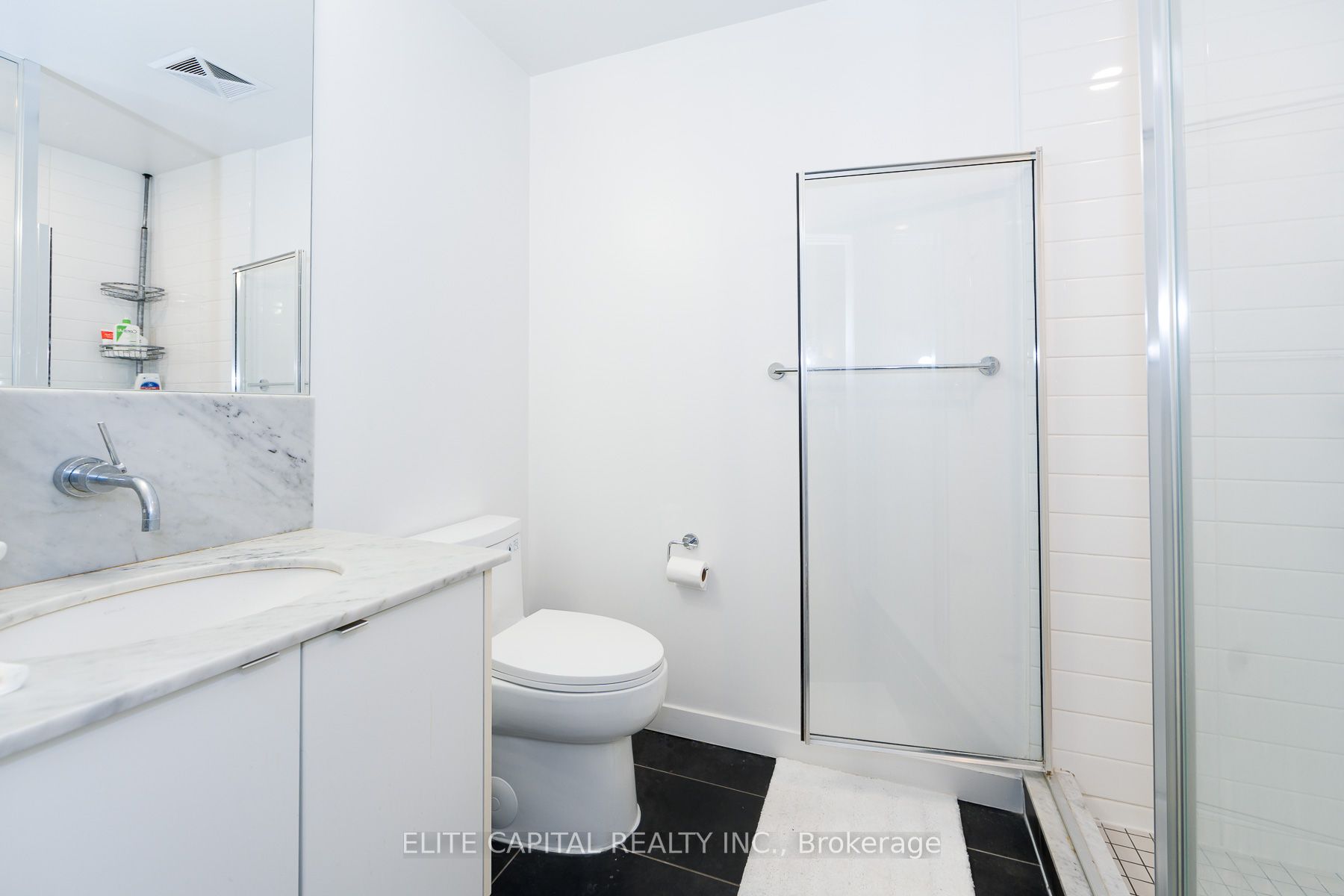 59 East Liberty Street 2207 Property Photo 16