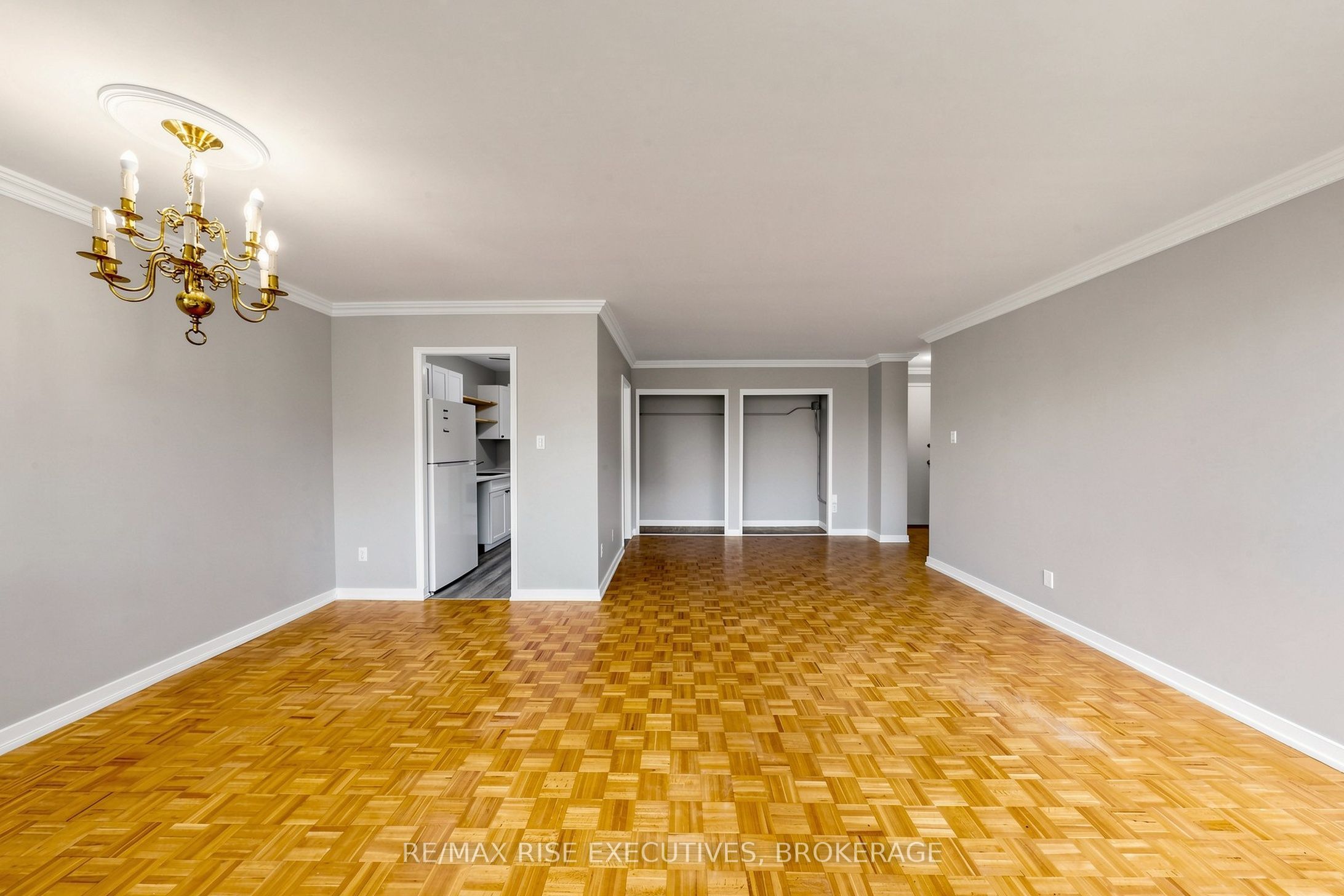 160 The Donway W 304 Property Photo 15