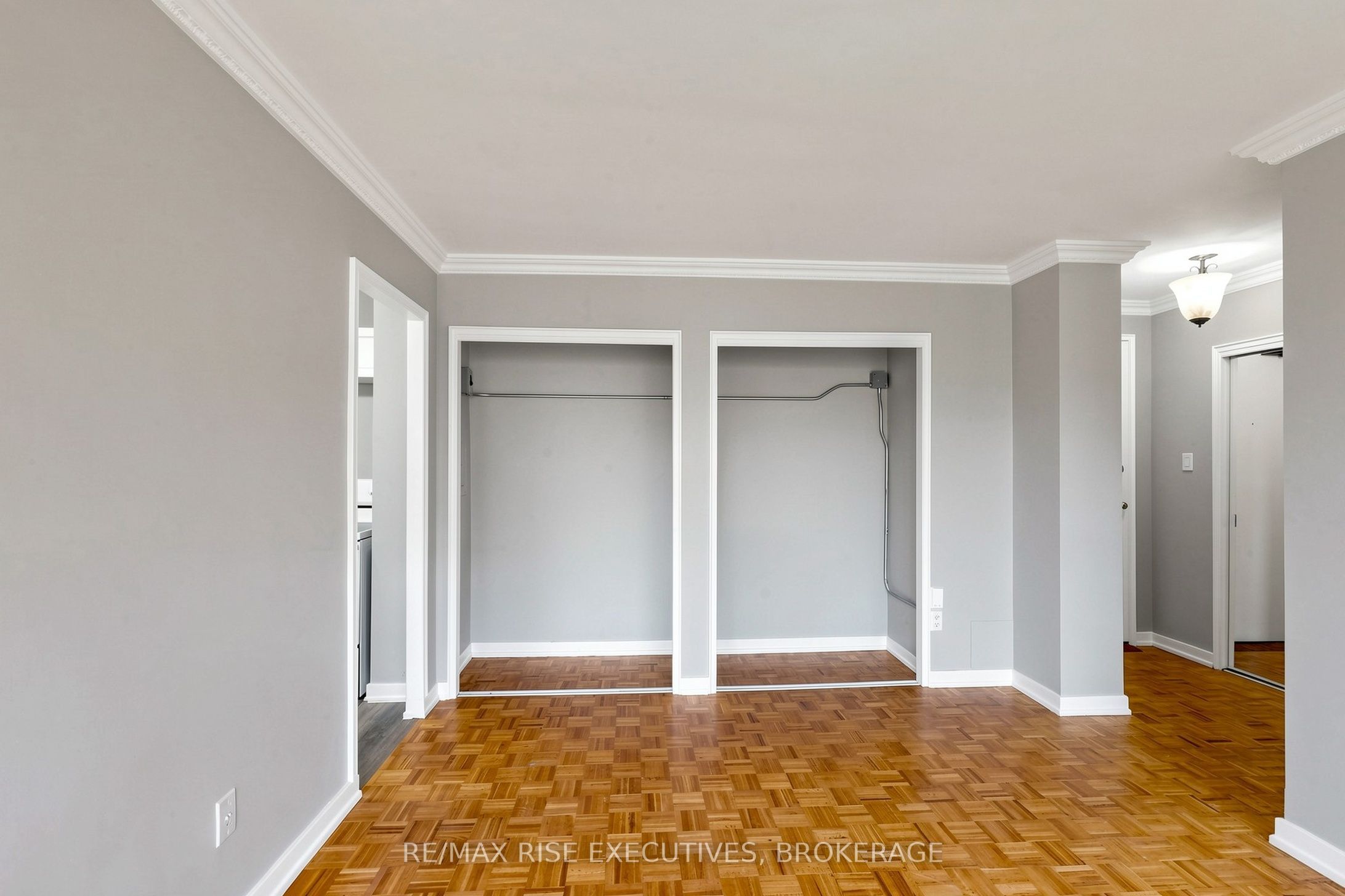 160 The Donway W 304 Property Photo 23