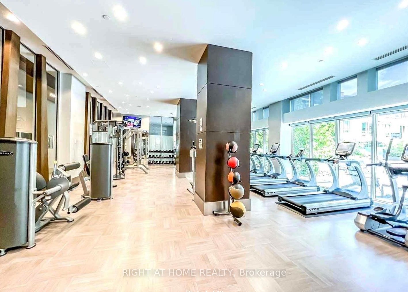 88 Sheppard Avenue E 409 Property Photo 12