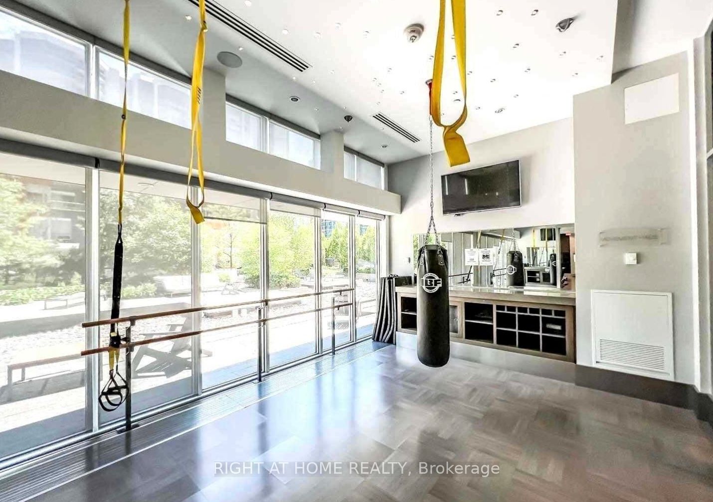 88 Sheppard Avenue E 409 Property Photo 13