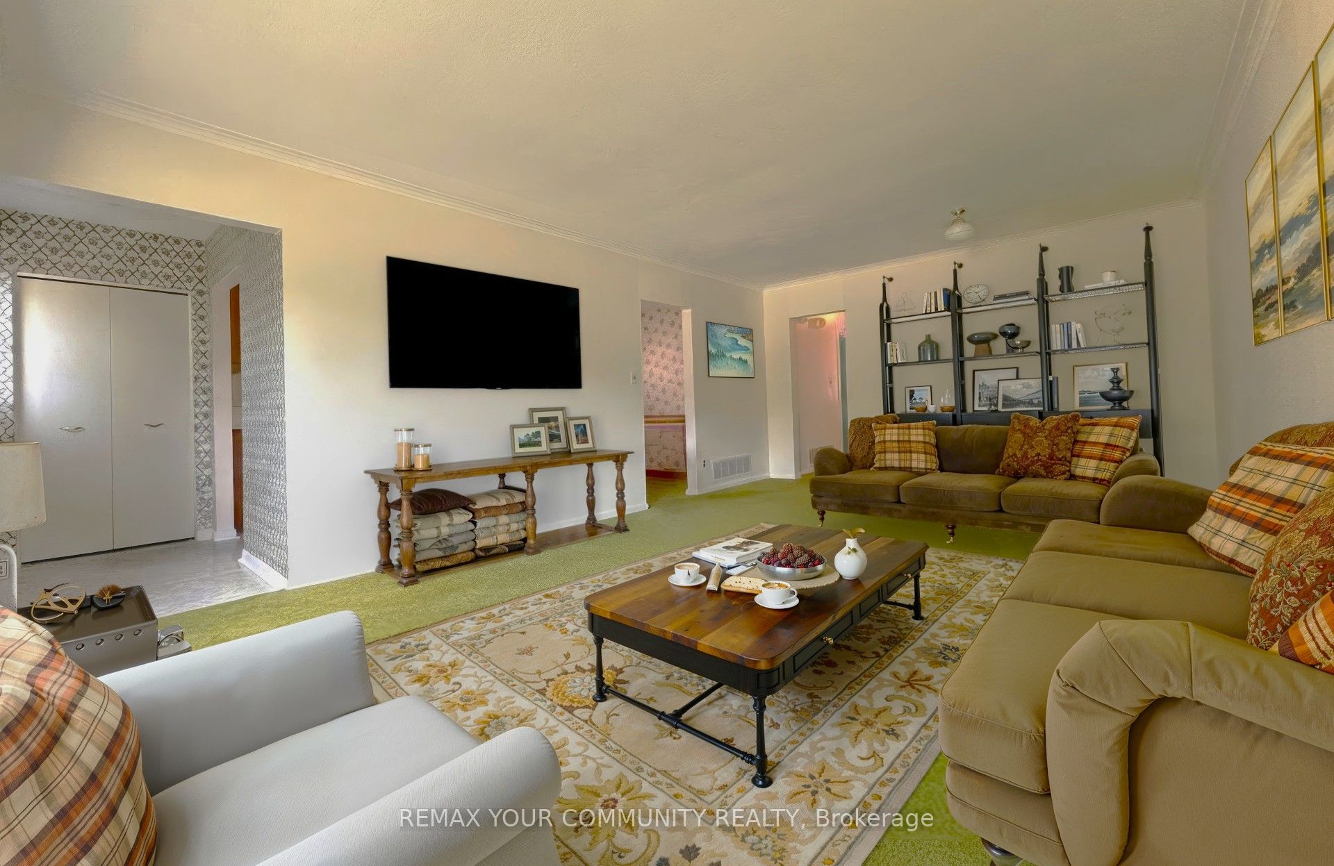 15 Resolution Crescent Property Photo 8