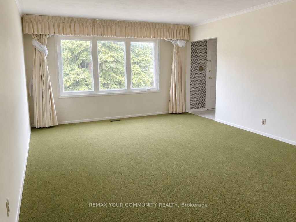 15 Resolution Crescent Property Photo 10