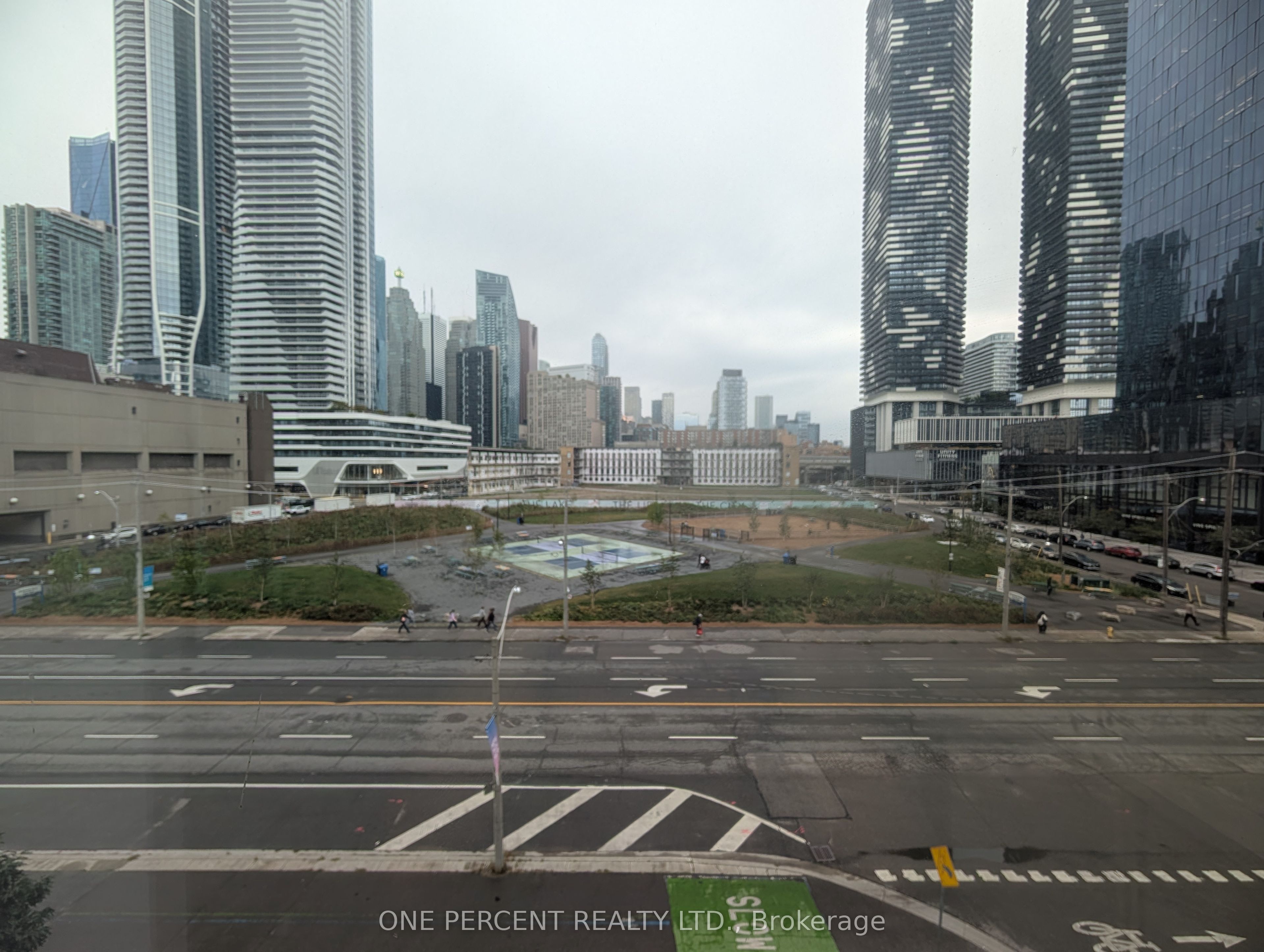 39 Queens Quay E 441 Property Photo 7