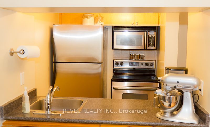 3 Everson Drive 105 Property Photo 2