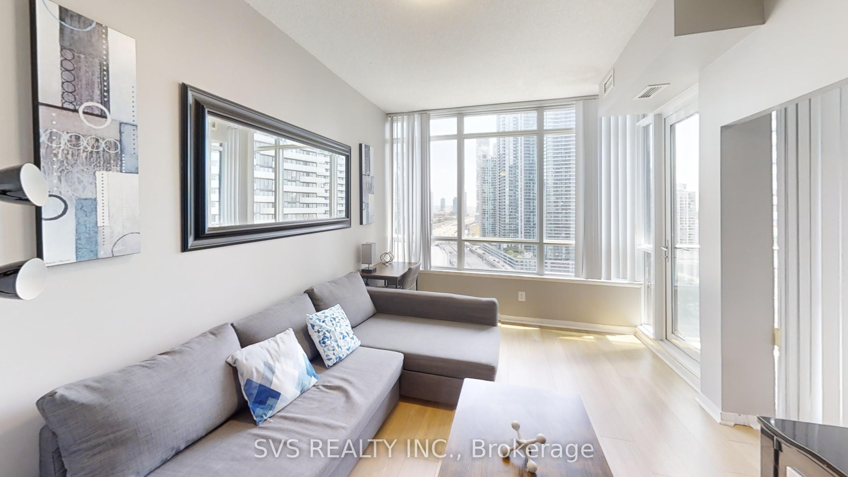 55 Bremner Boulevard 1705 Property Photo 1
