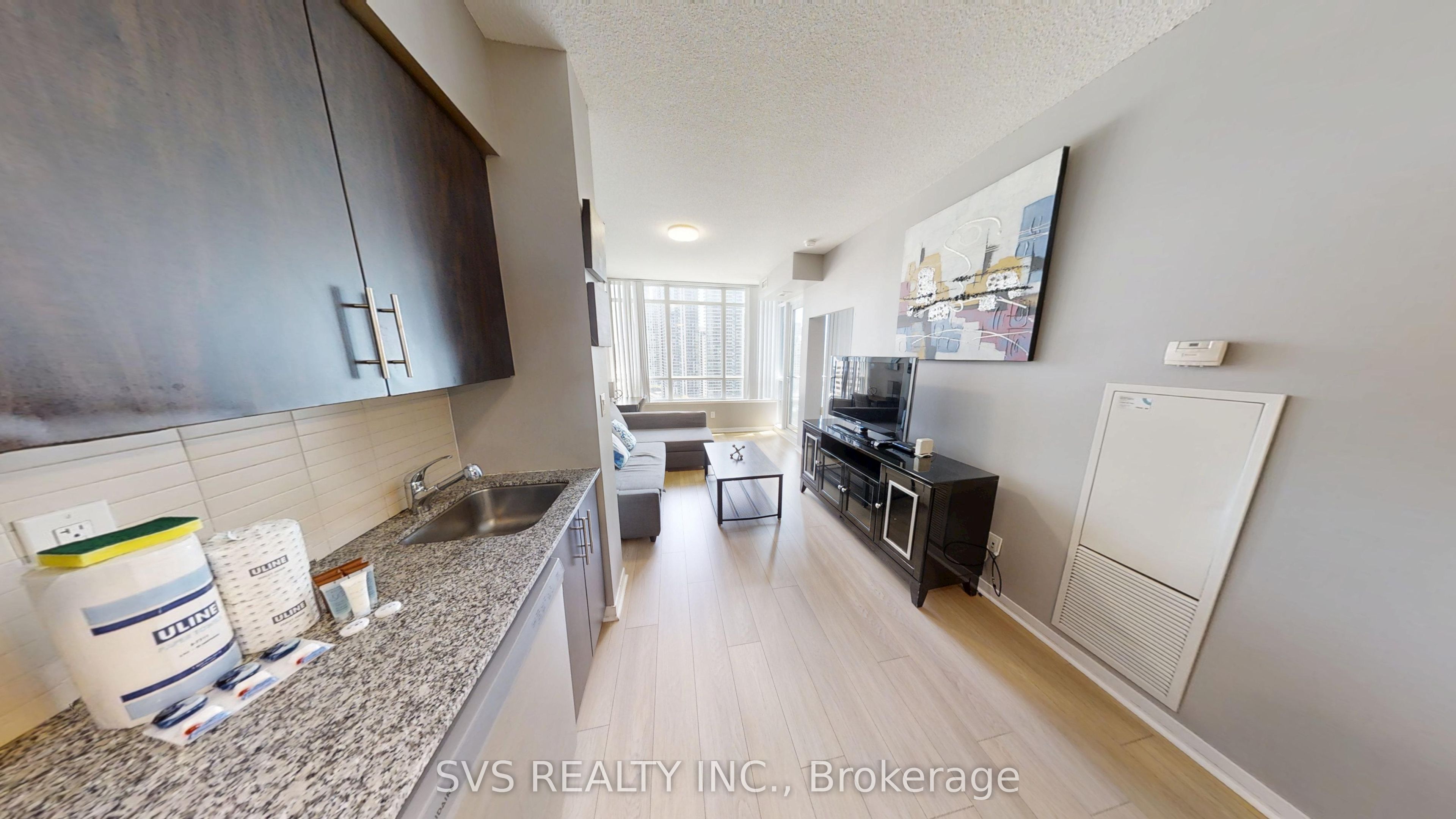 55 Bremner Boulevard 1705 Property Photo 10