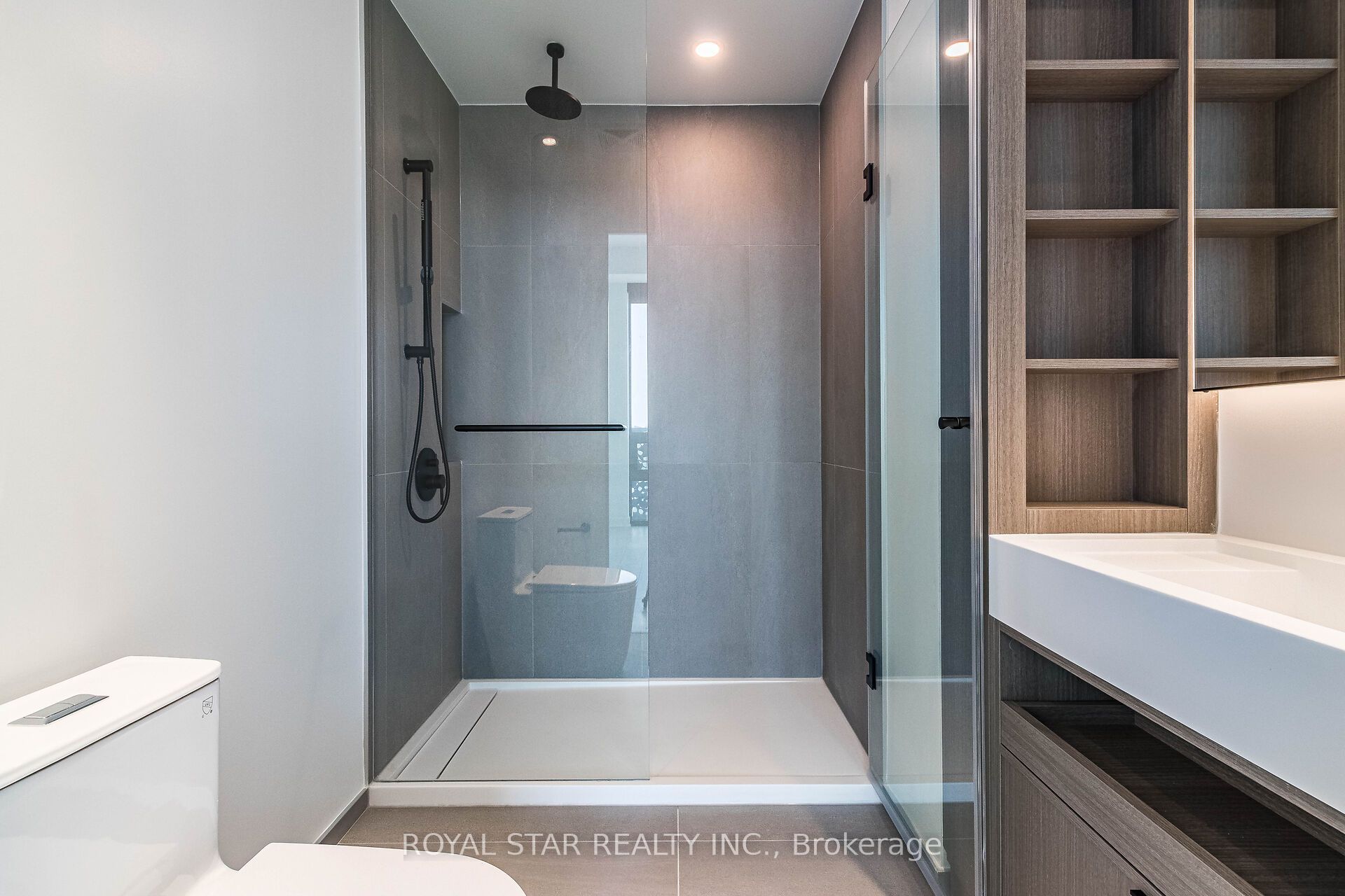 55 S Charles Street E 1304 Property Photo 13