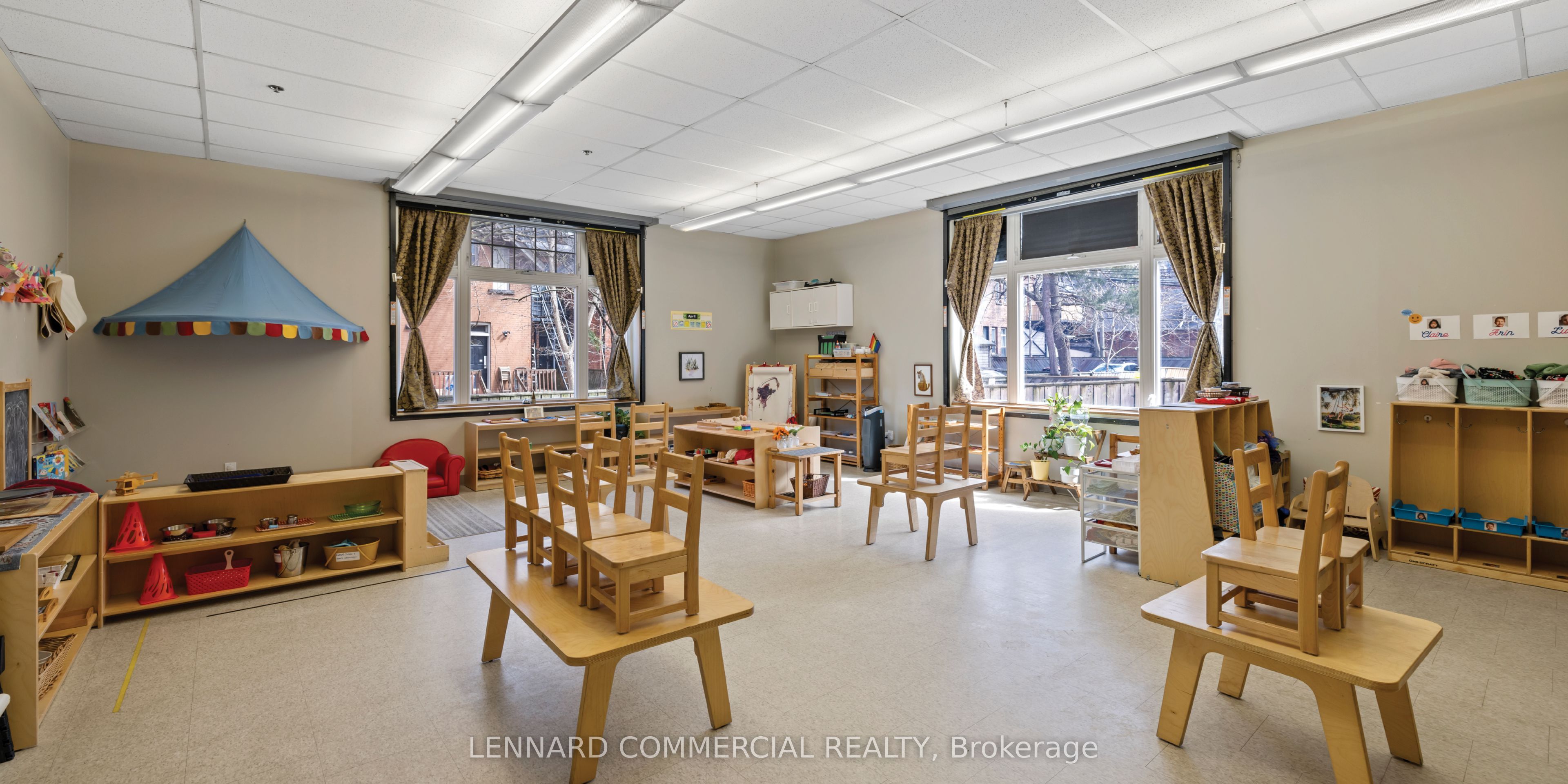 39 Spadina Road Property Photo 5