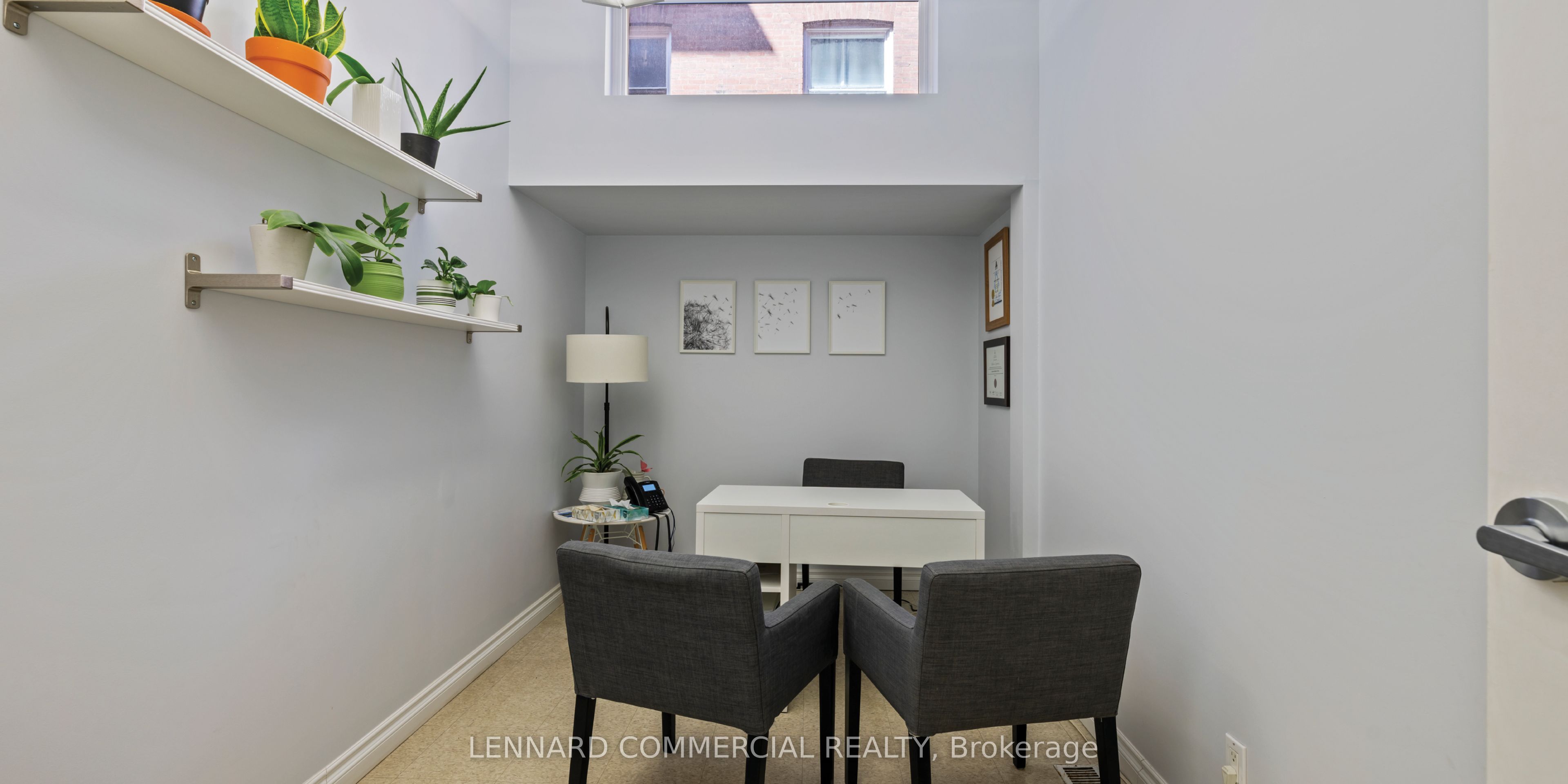 39 Spadina Road Property Photo 11