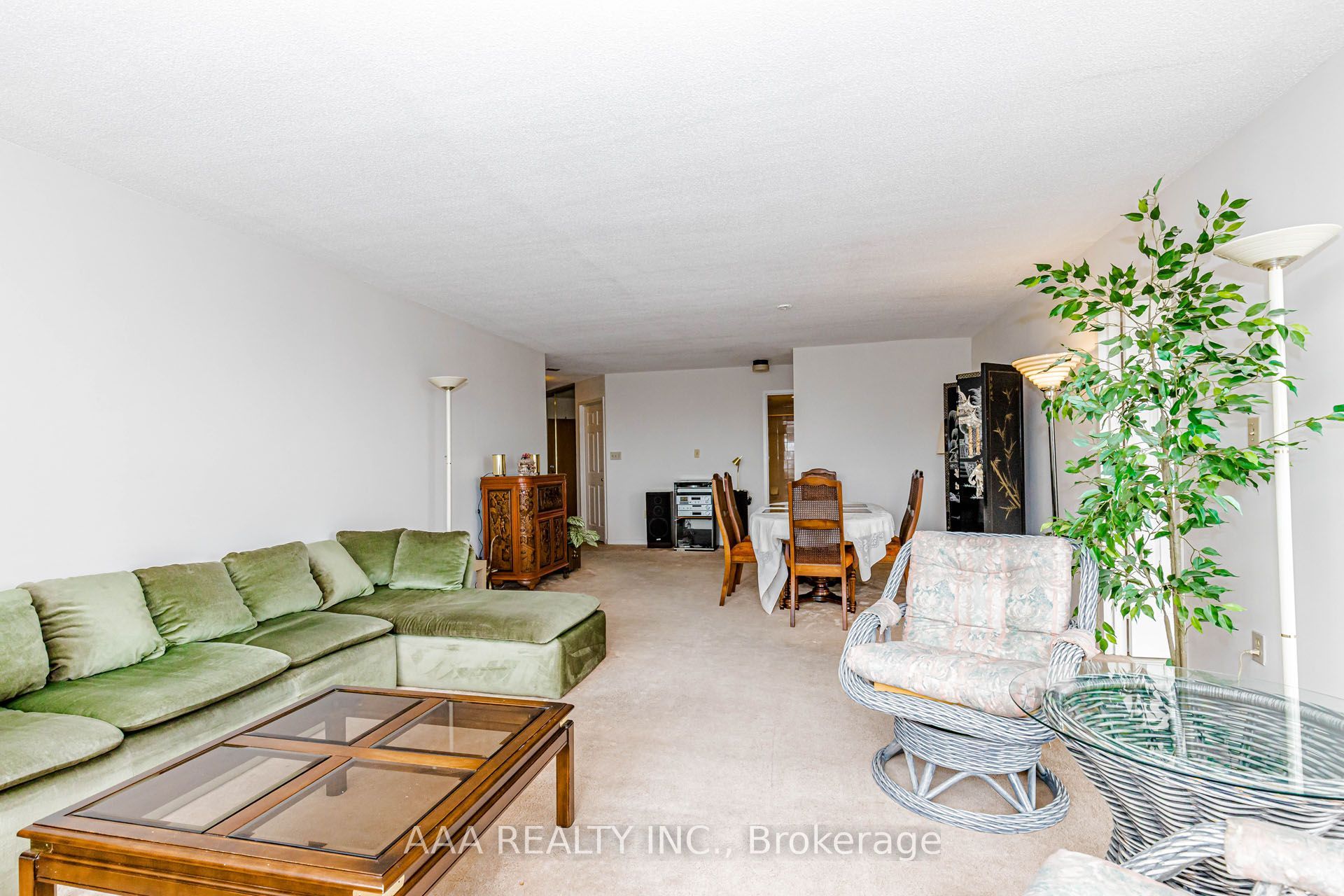5 Concorde Place 2101 Property Photo 14