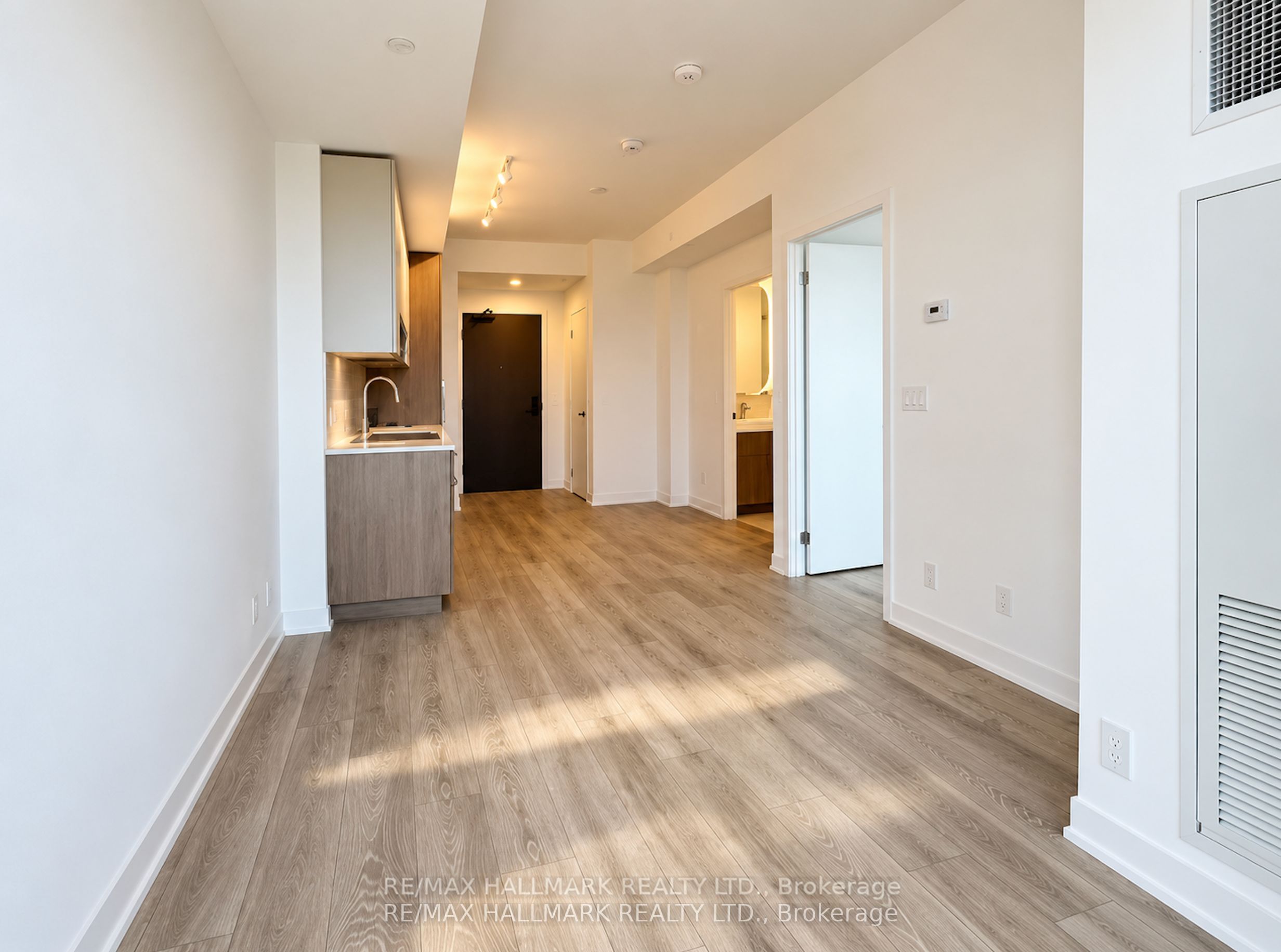 15 Holmes Avenue 2809 Property Photo 9