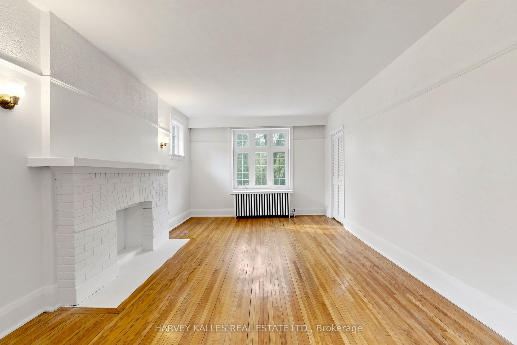 163 Highbourne Road South 2nd Property Photo 9