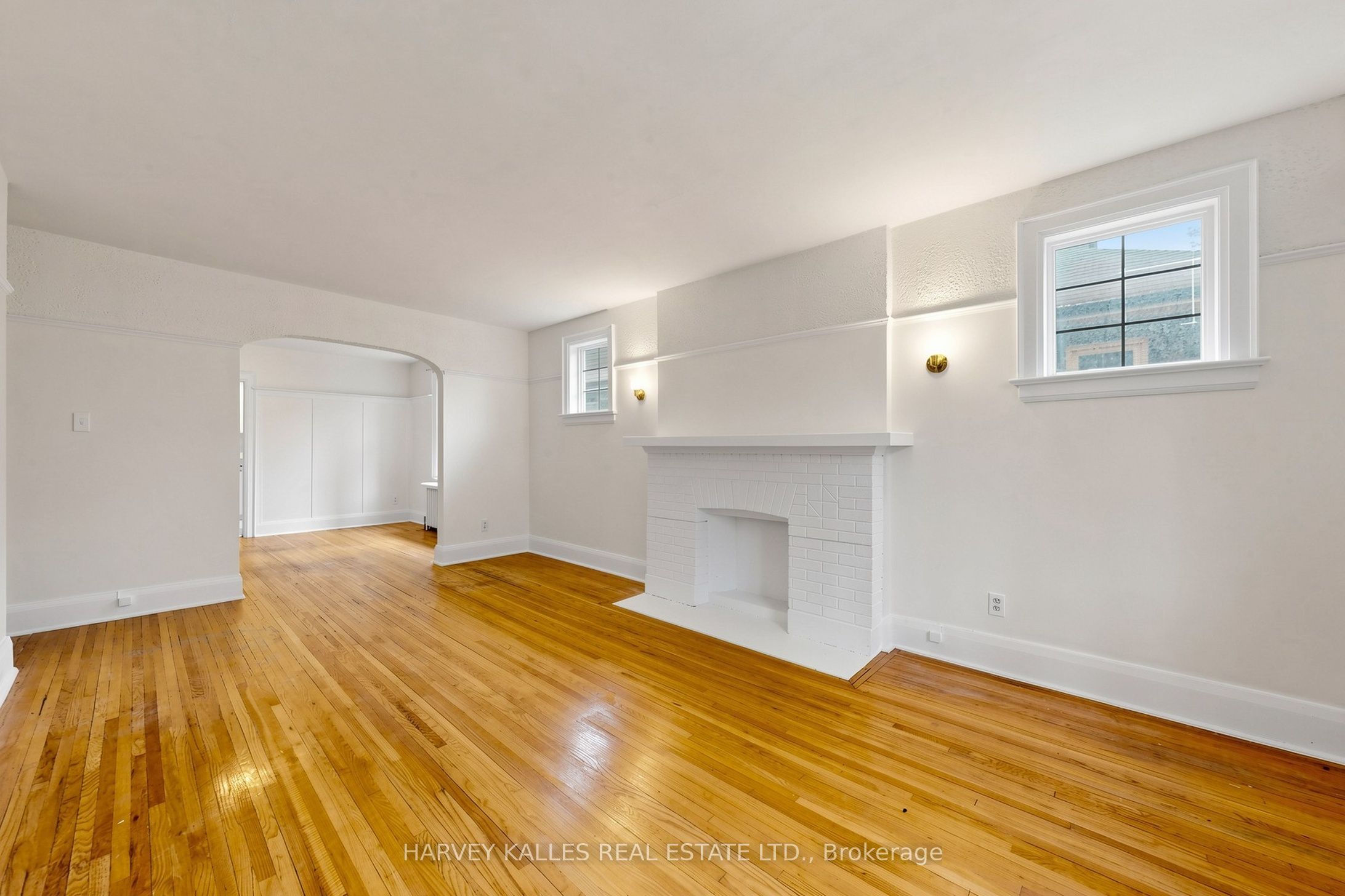 163 Highbourne Road South 2nd Property Photo 12